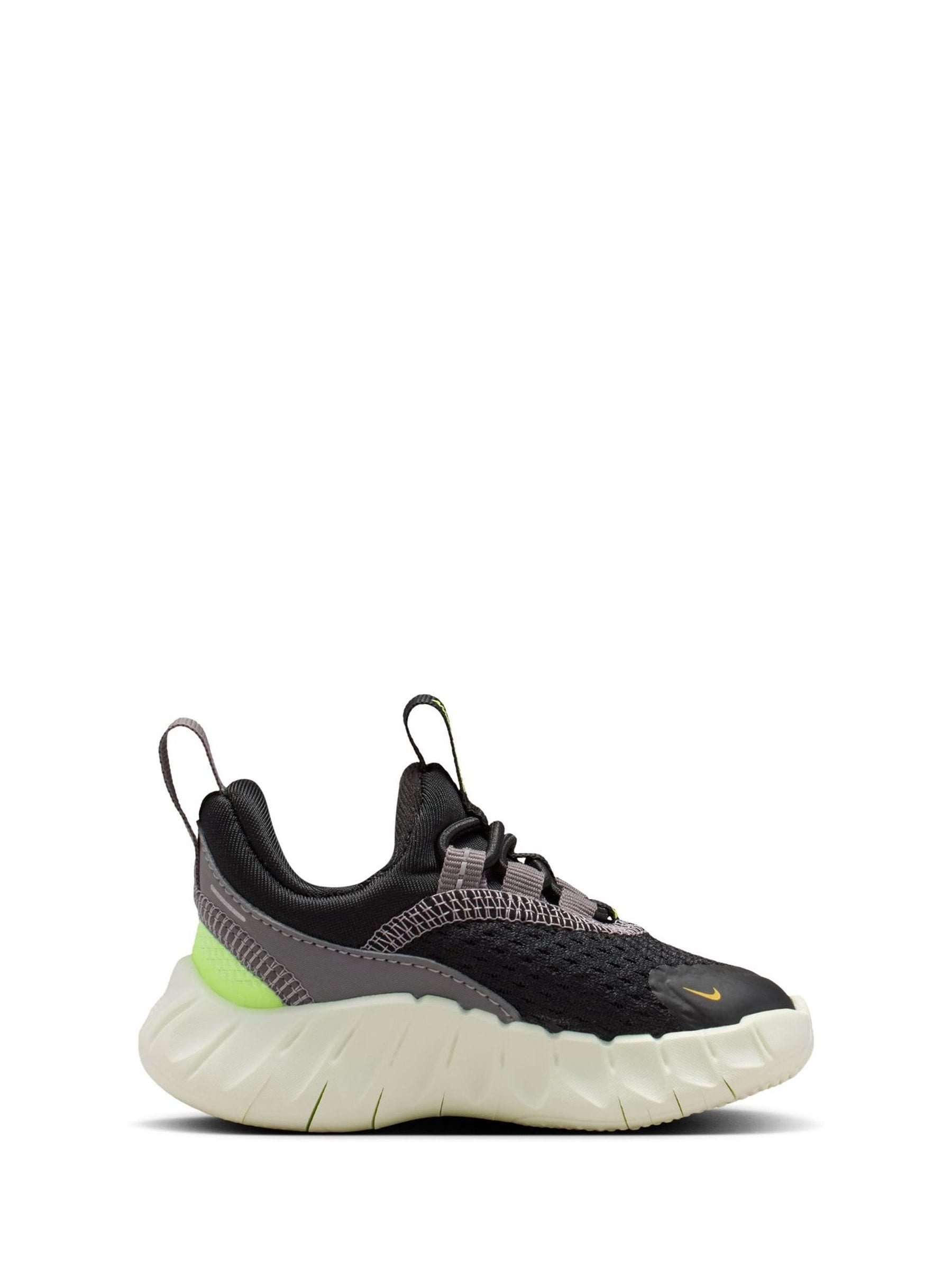 Nike Black/Green Free Ride Baby/Toddler Trainers image 3