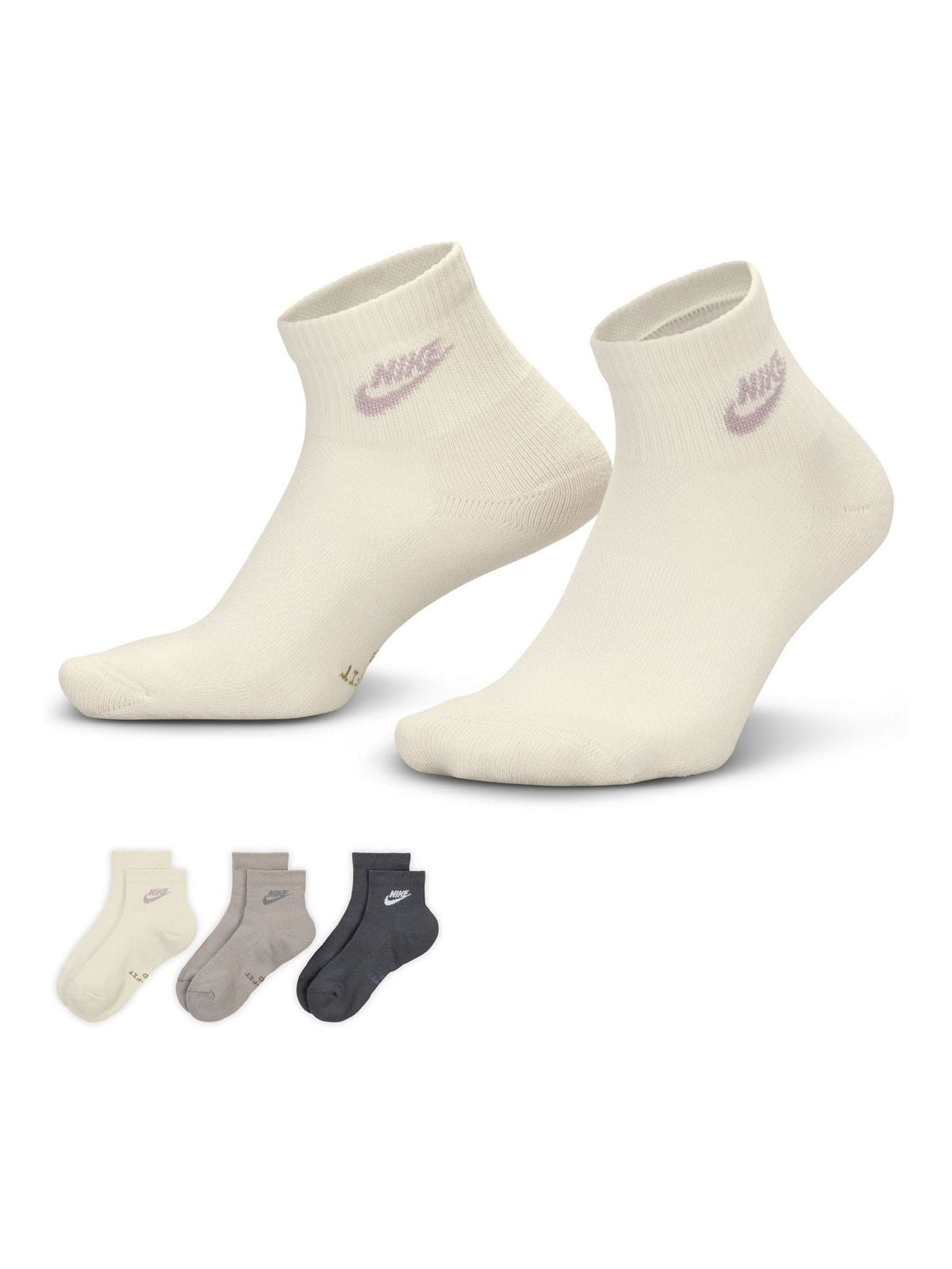 Nike Natural Ankle Everyday Crew Socks 3 Pack - image 1