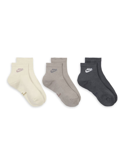 Nike Natural Ankle Everyday Crew Socks 3 Pack - image 3