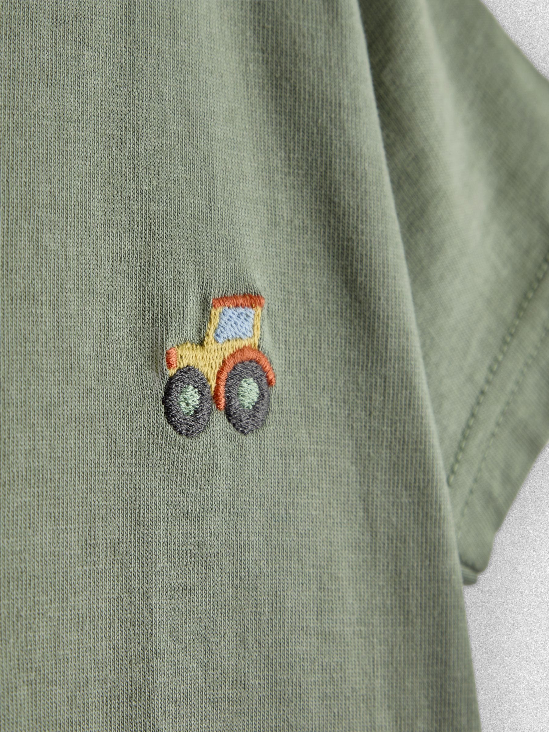 Dsiney Kidz - JoJo Maman Bébé Natural & Khaki Green Tractor 2-Pack Appliqué & Printed T-Shirts image 7