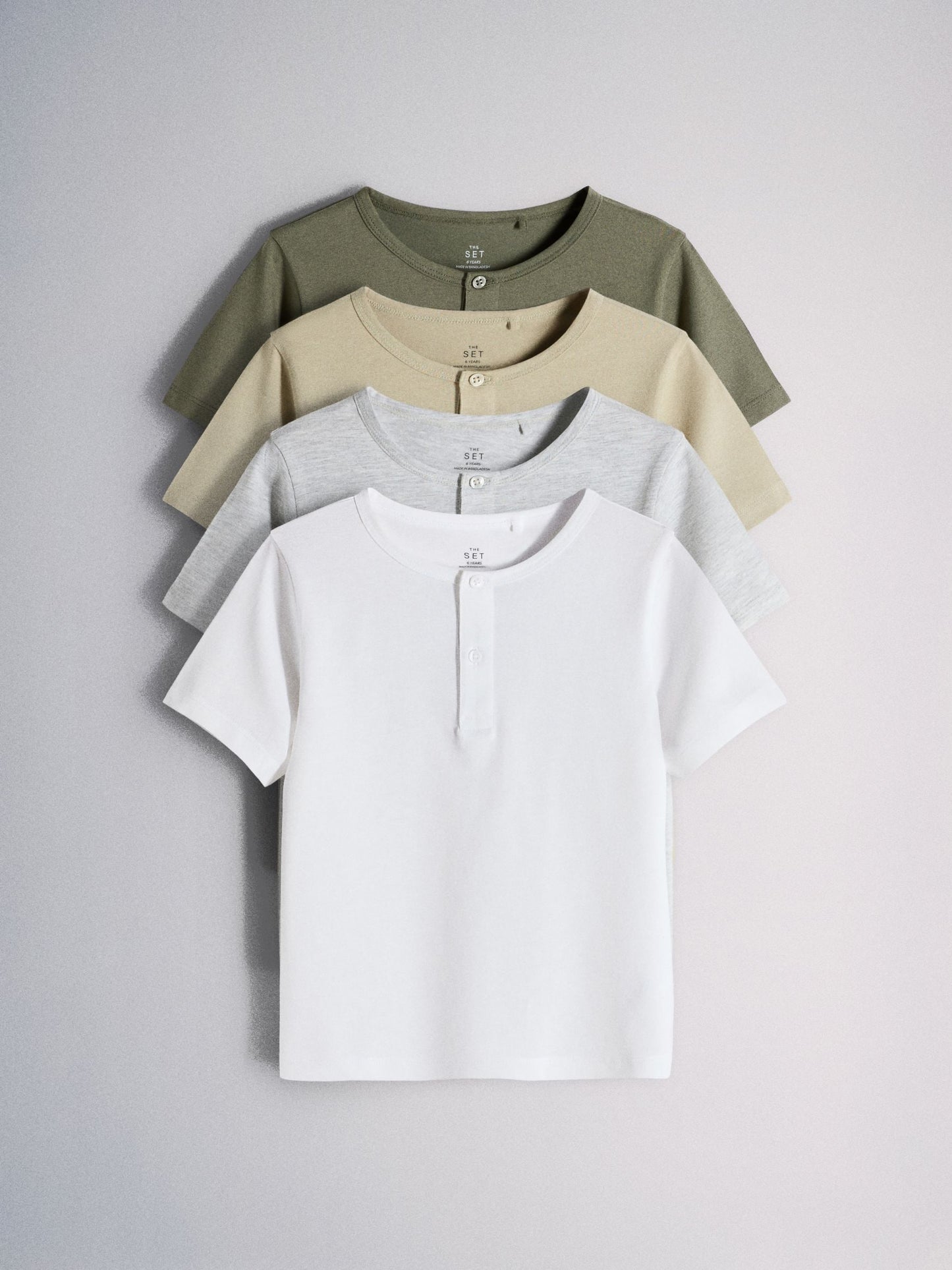 Dsiney Kidz - The Set 4 Pack Short Sleeve Cotton Henley T-Shirt Green/White image 1