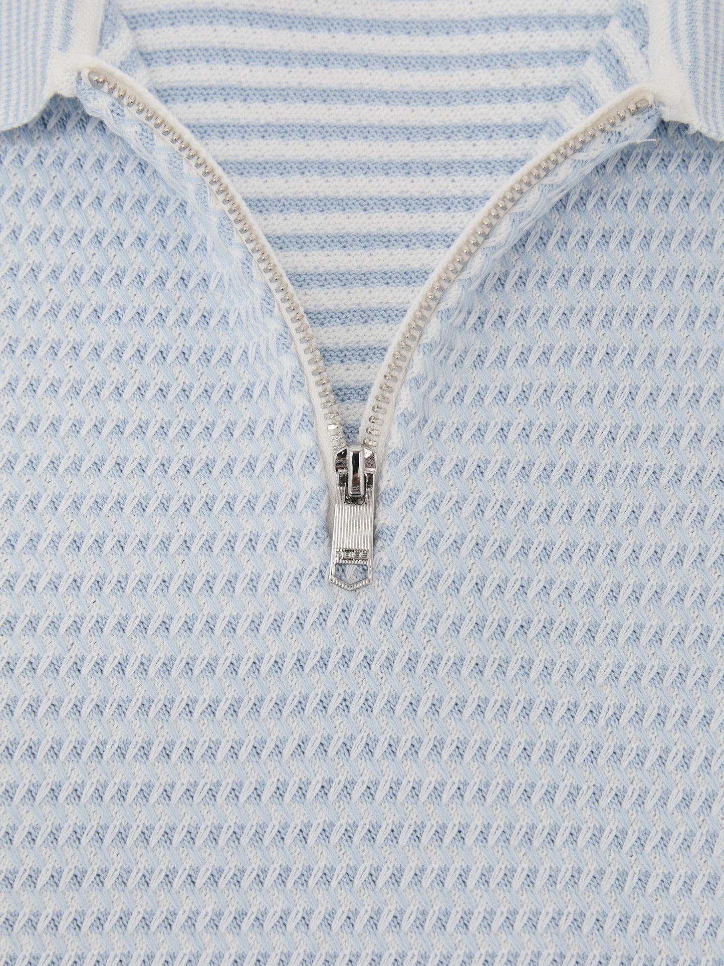 Dsiney Kidz - Reiss Ice Blue Brink 3-9 yrs Textured-Knit Half-Zip Polo Shirt image 4