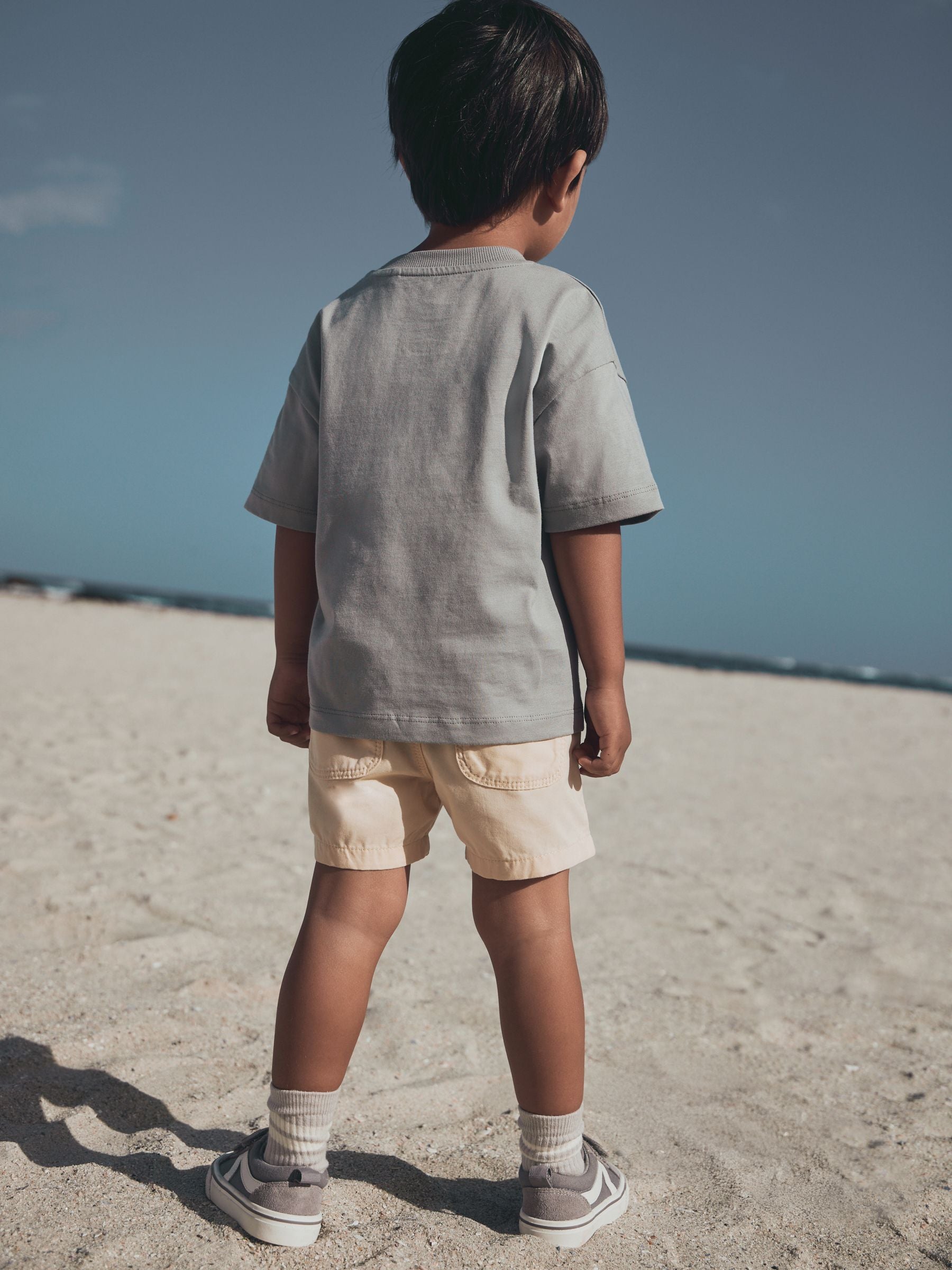 Grey Ocean Vibes Short Sleeve Graphic T-Shirt (3mths-7yrs) image 2