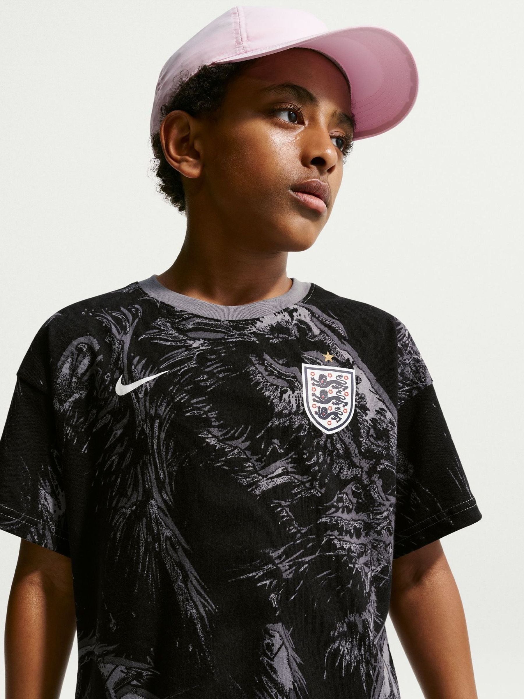 Dsiney Kidz - Nike Black England Printed Graphic T-Shirt image 1