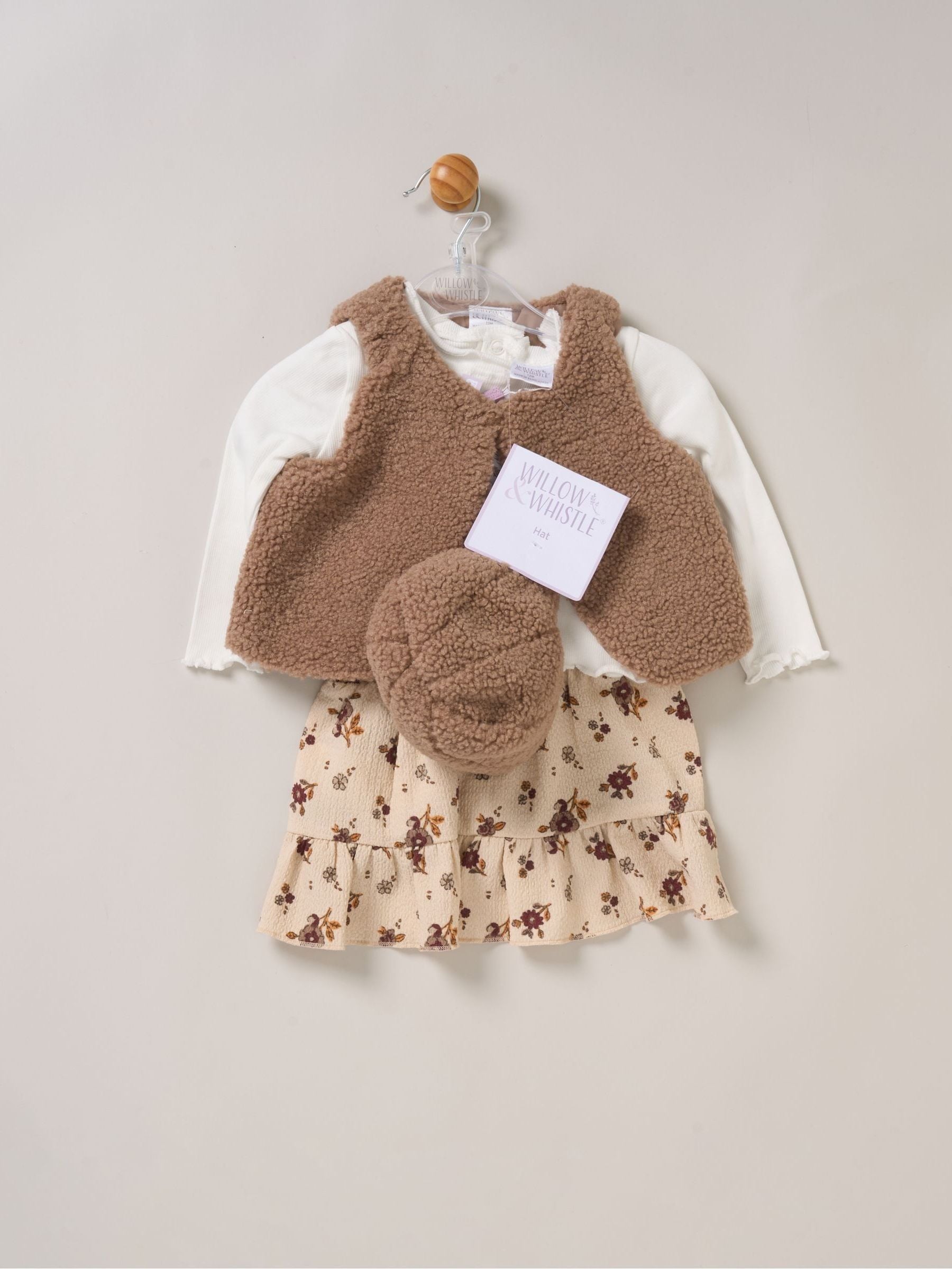 Miss Brown Faux Fur Gilet Beret Rib Top And Skirt Set image 2