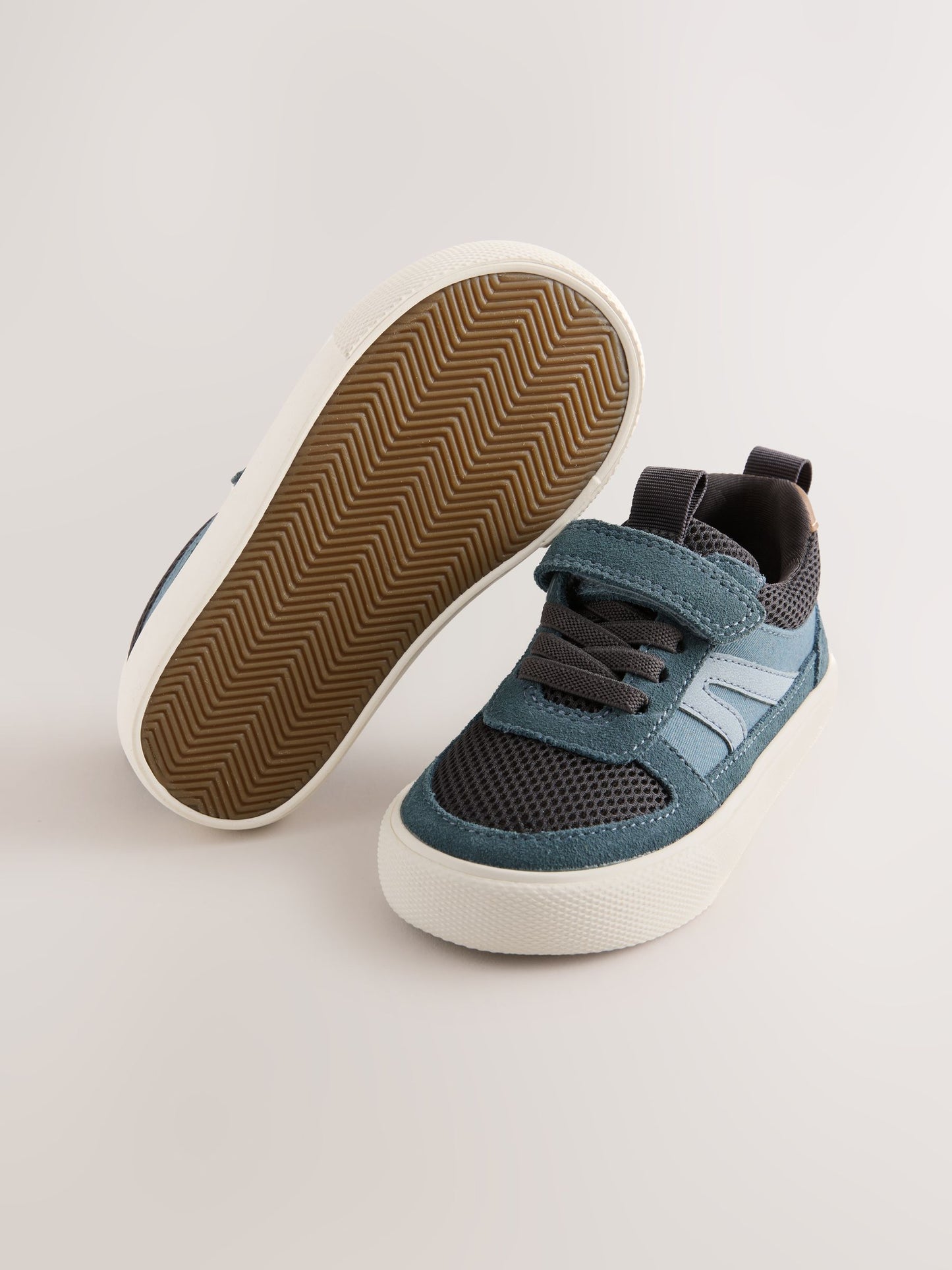 Navy Standard Fit (F) Touch Fastening Elastic Lace Trainers image 8