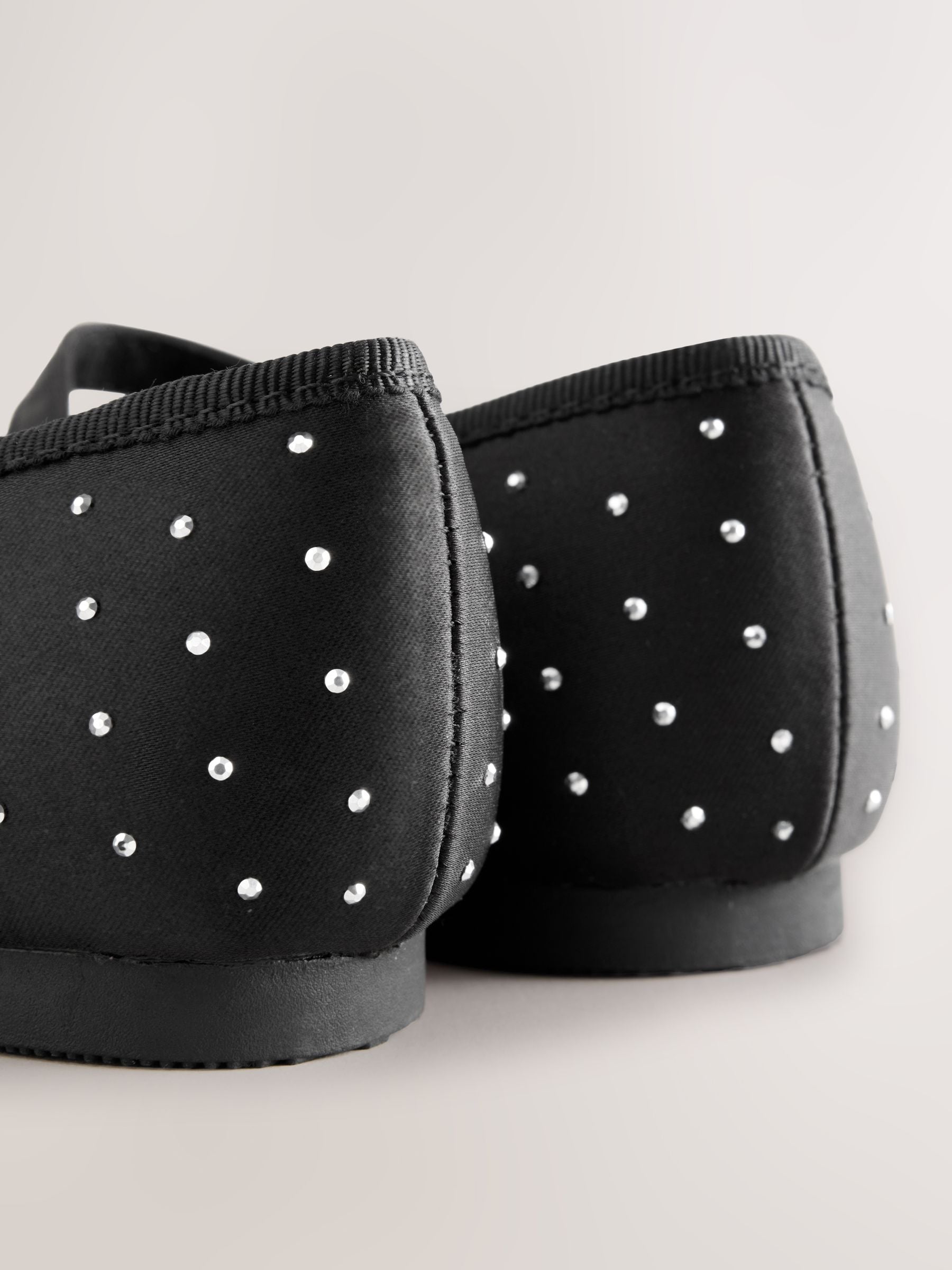 Dsiney Kidz - Black Heatseal Standard Fit (F) Mary Jane Shoes image 3