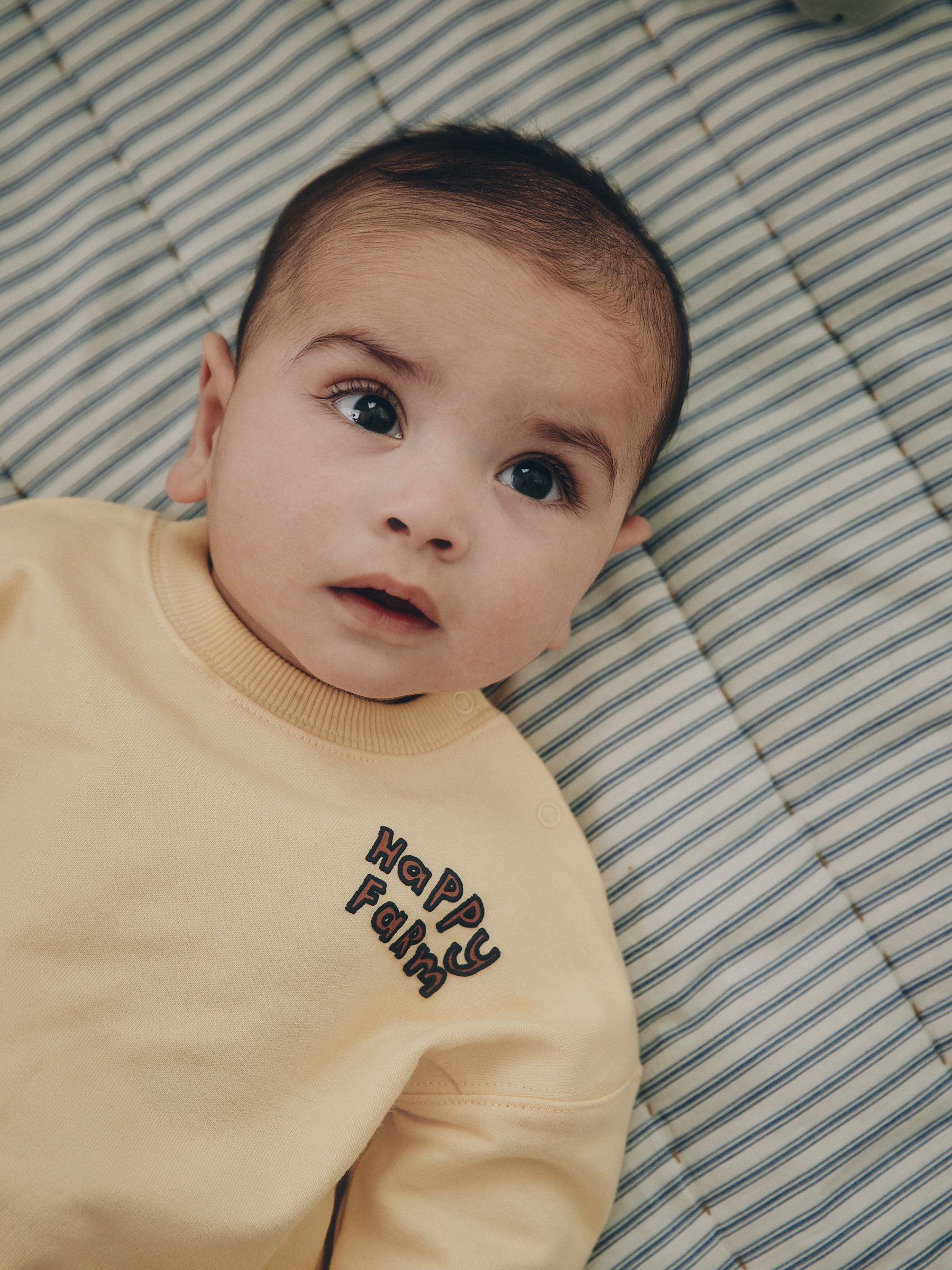 Dsiney Kidz - Yellow Farm Sweatshirt and Cord Trousers Baby Set 2 Piece (0mths-2yrs) image 4