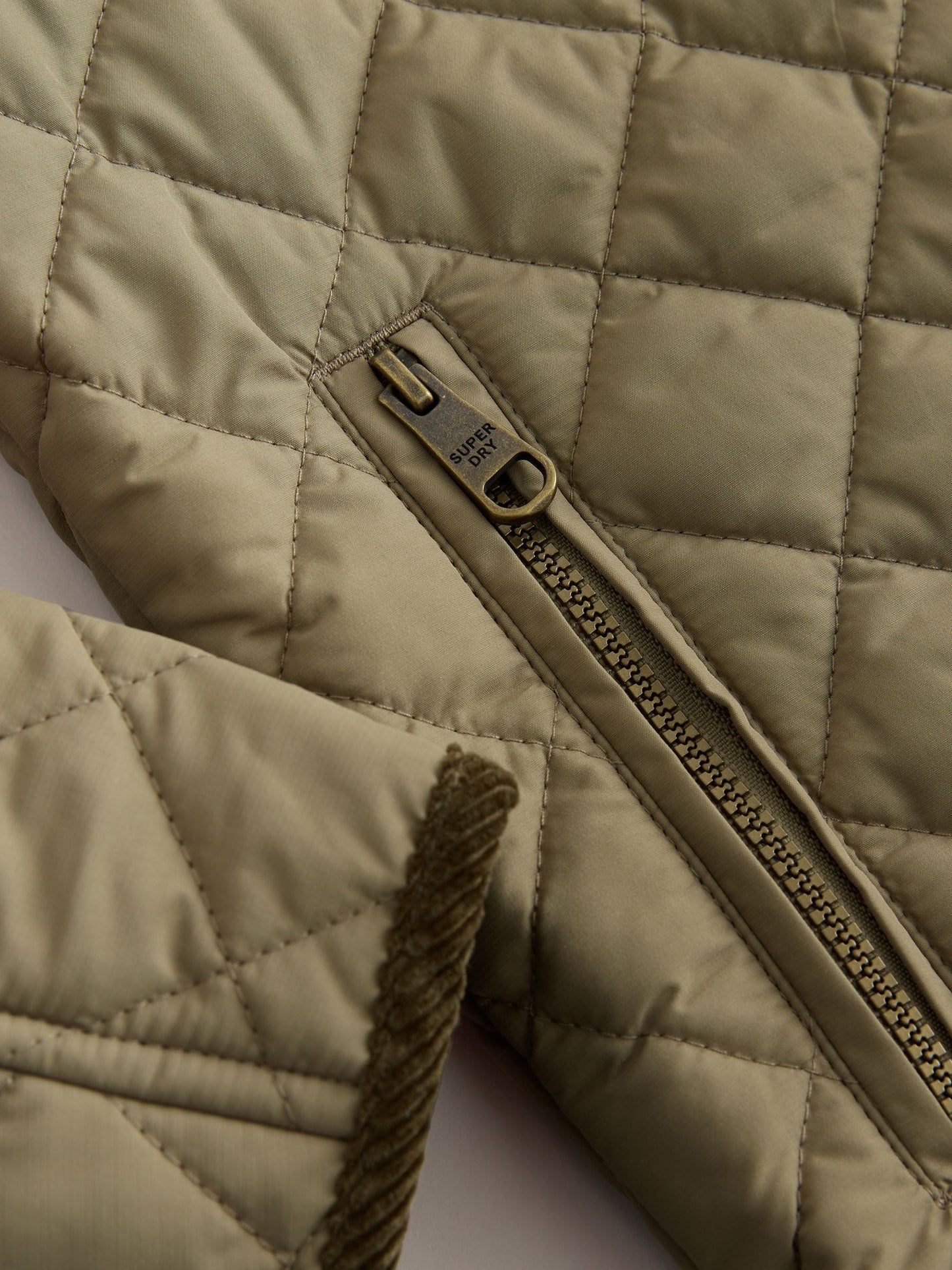Dsiney Kidz - Superdry Green Quilted Jacket image 10