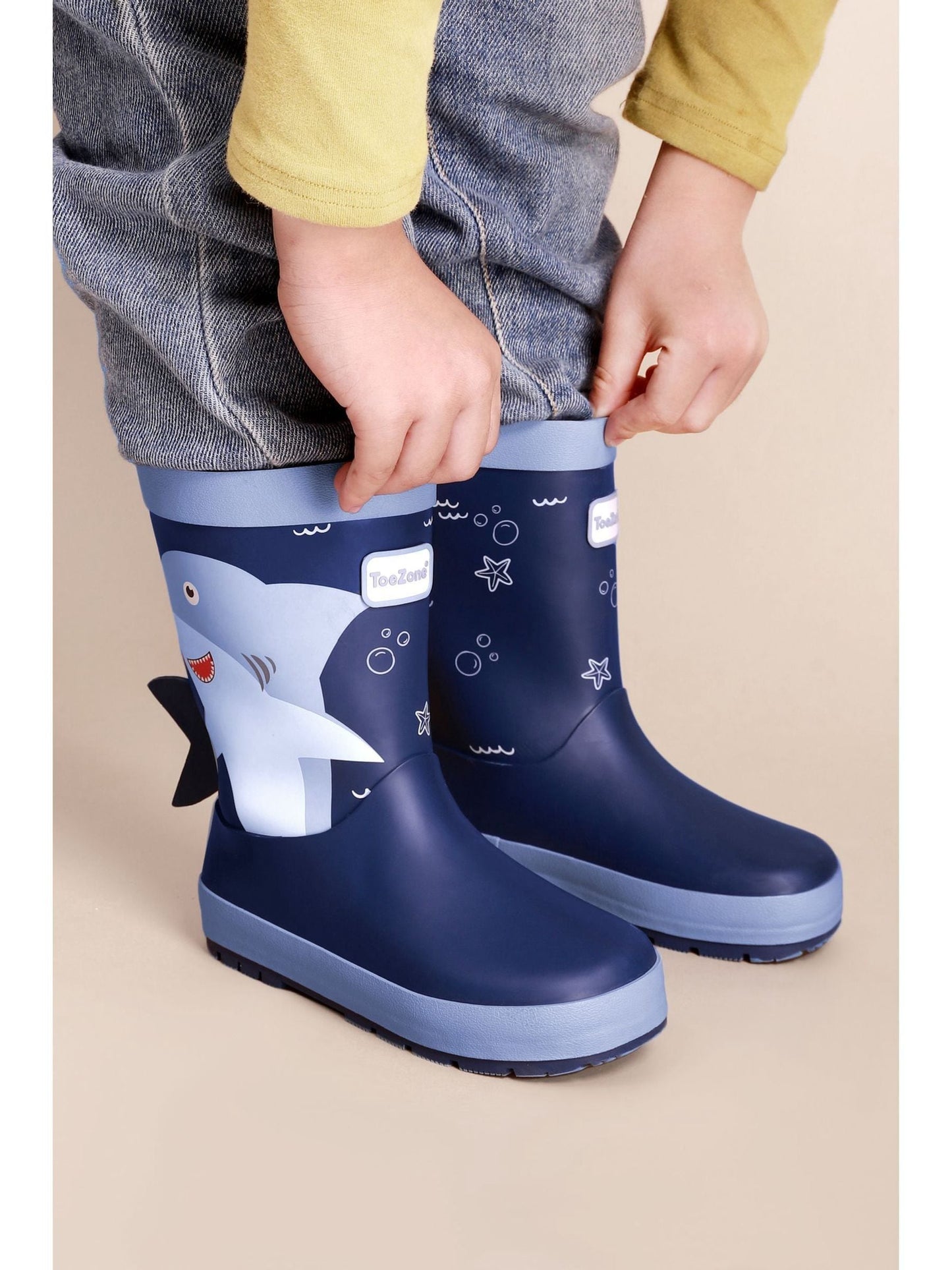 Toezone Blue Shark Waterproof Wellies image 5