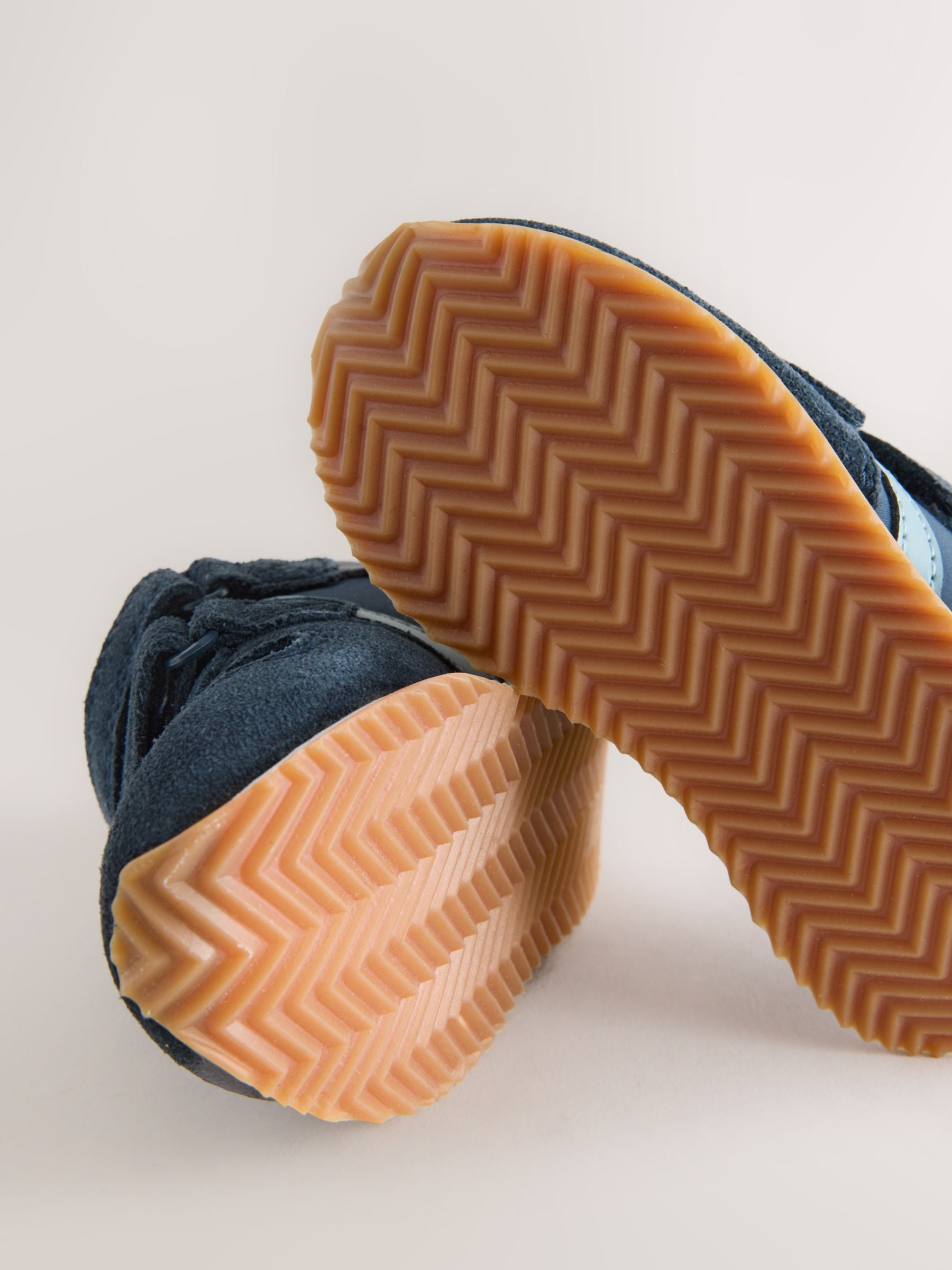 Navy Wide Fit (G) Touch Fastening Trainers image 5