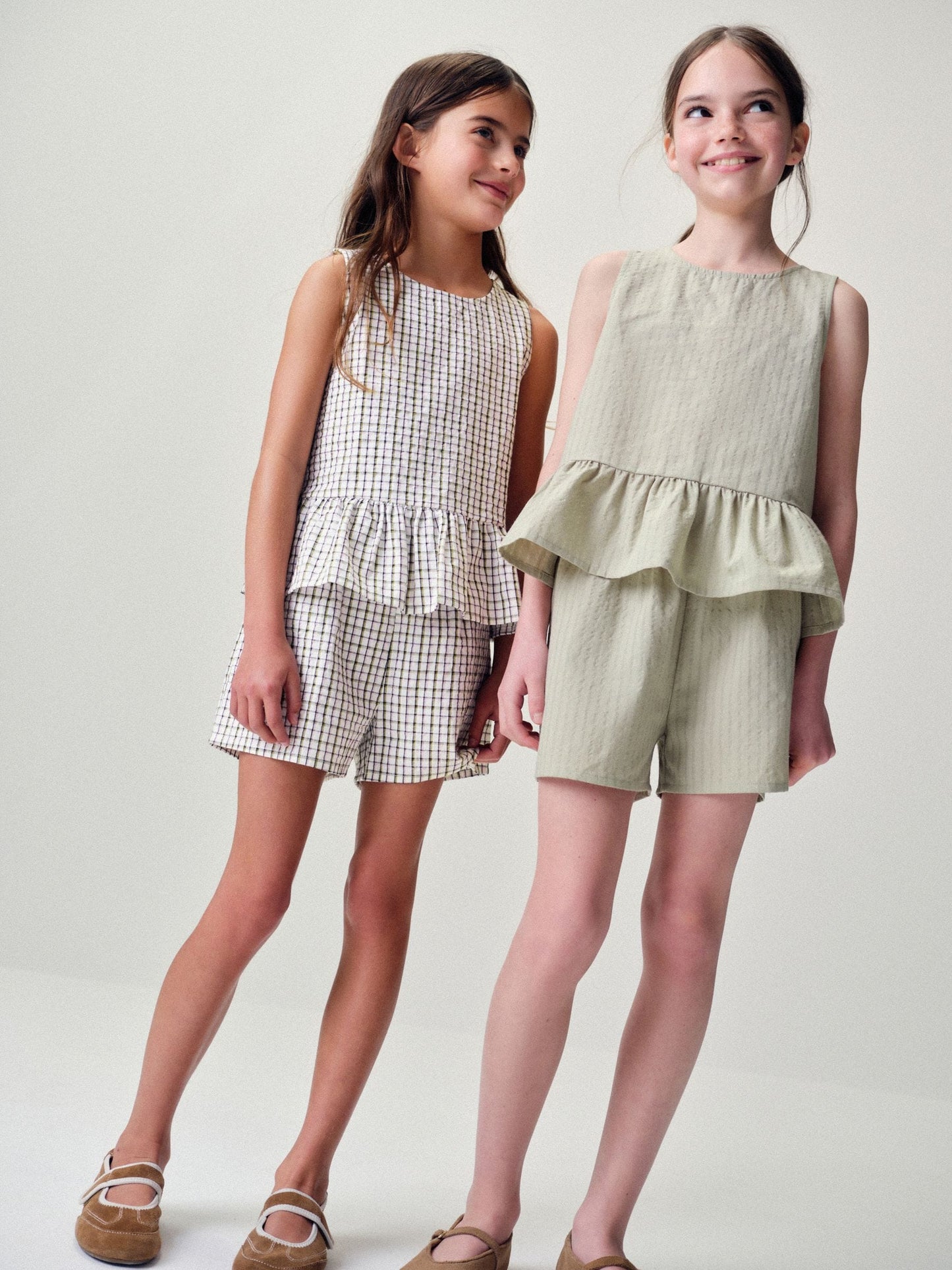 Dsiney Kidz - The Set 2 Pack Woven Peplum Sleeveless Top and Shorts Set Check/Green image 1