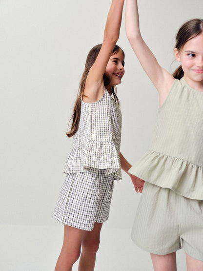 Dsiney Kidz - The Set 2 Pack Woven Peplum Sleeveless Top and Shorts Set Check/Green image 9