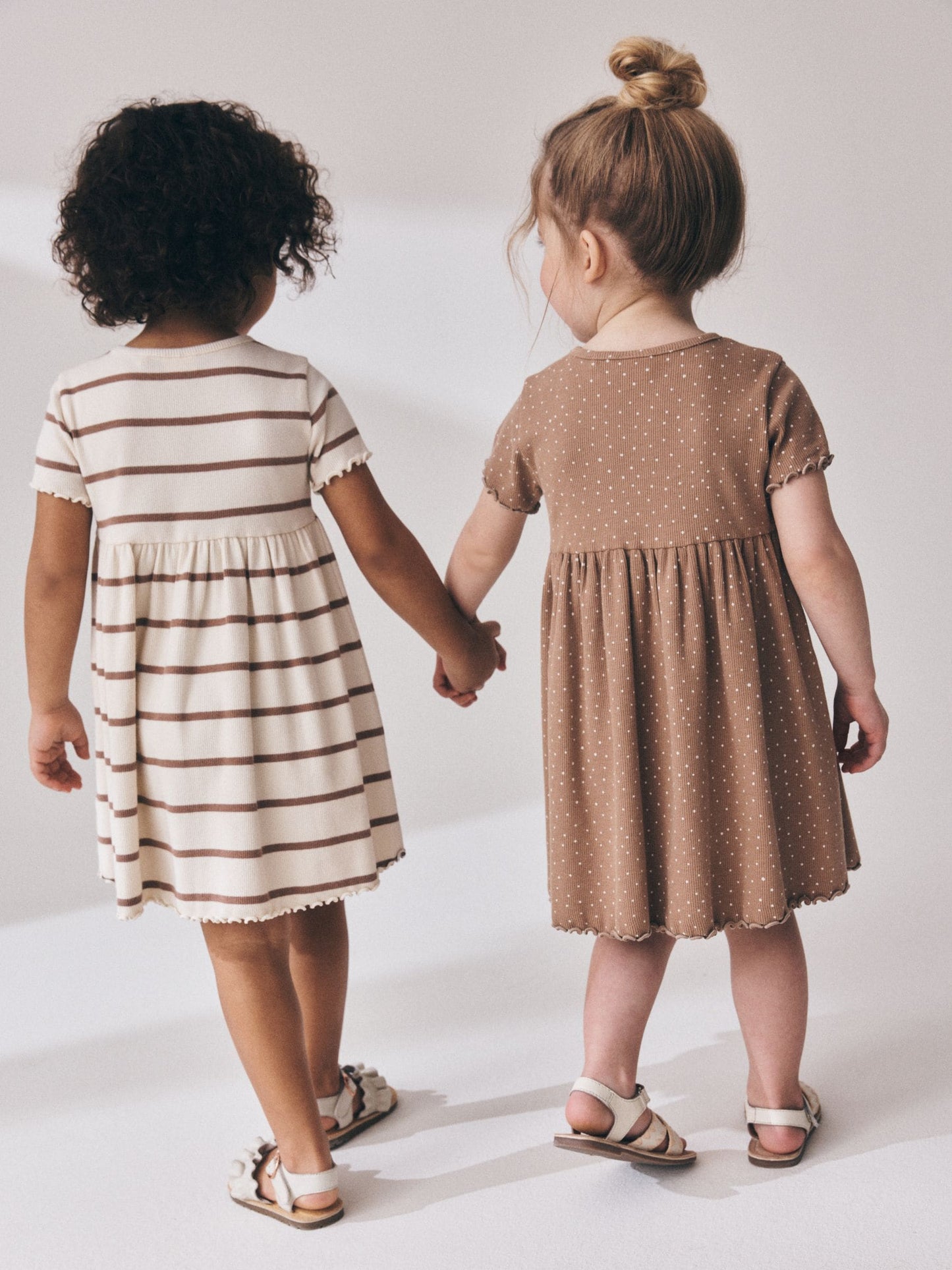 Brown Short Sleeve Ribbed Dresses 2 Pack (3mths-7yrs) image 2
