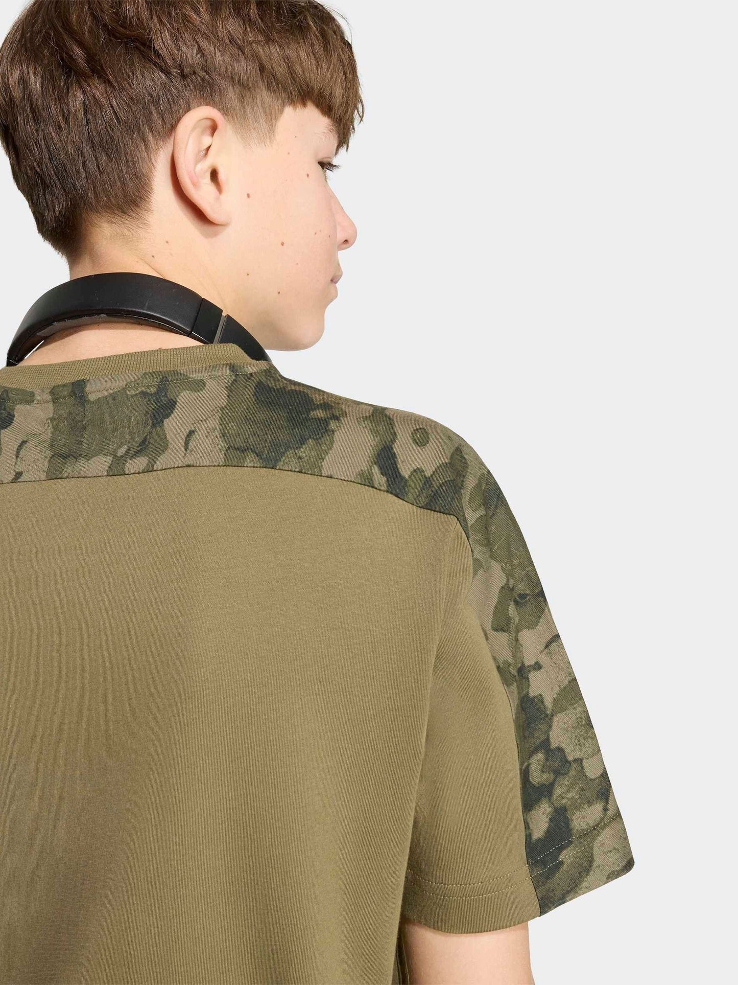 Dsiney Kidz - adidas Green Essentials Camo Cotton T-Shirt image 5