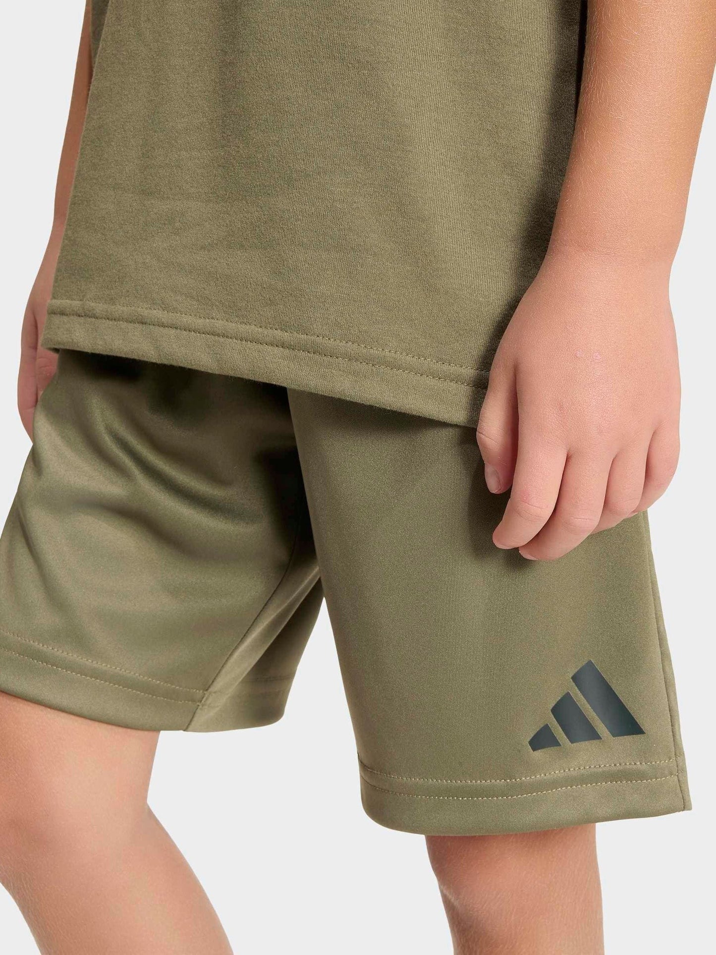 Dsiney Kidz - adidas Green Camo Logo T-Shirt and Shorts Set image 5