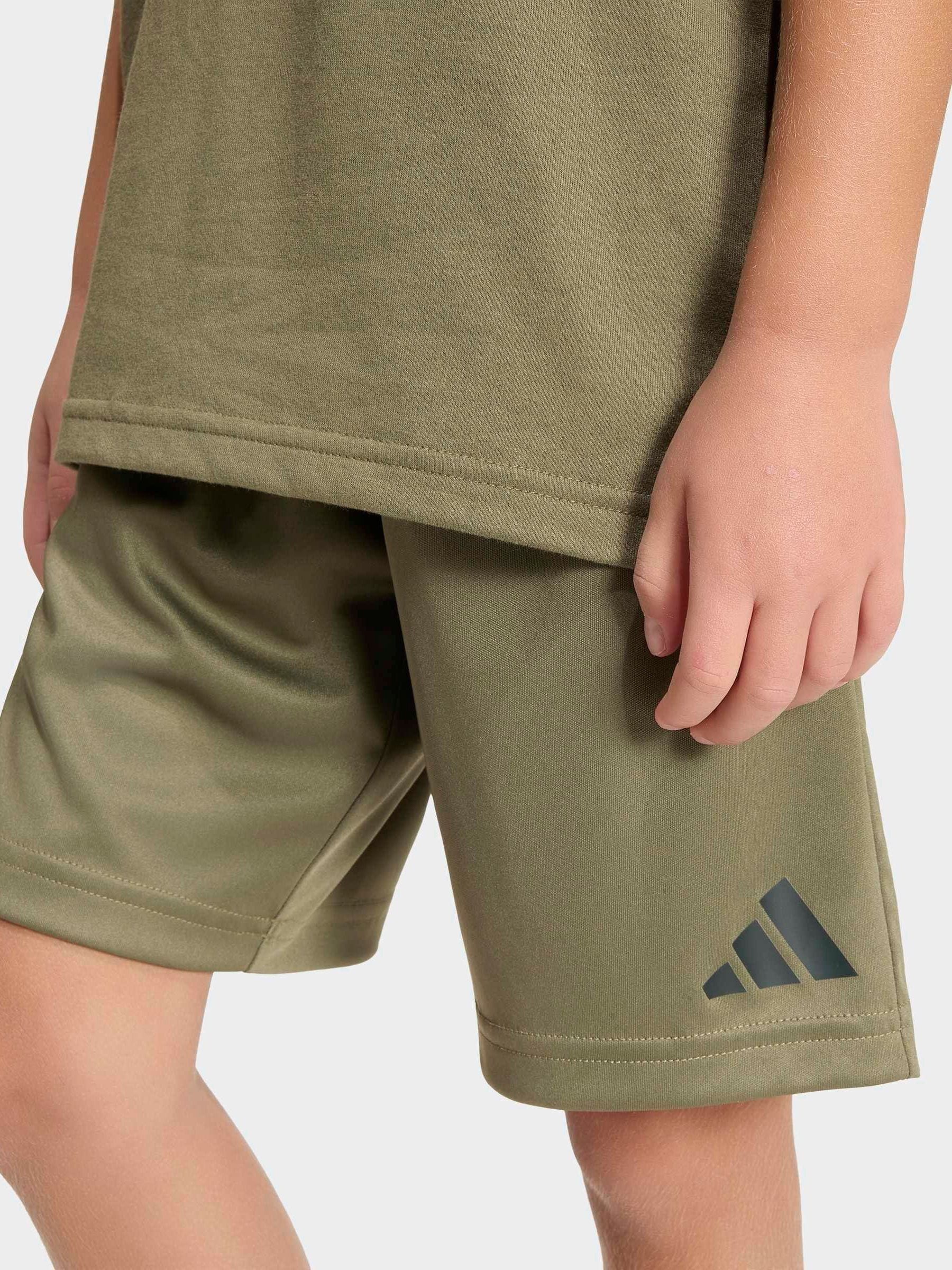 Dsiney Kidz - adidas Green Camo Logo T-Shirt and Shorts Set image 5