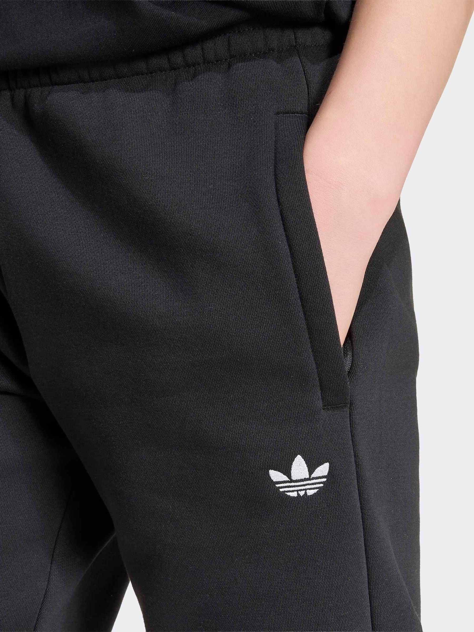 Dsiney Kidz - adidas originals Black Top and Short Set image 3