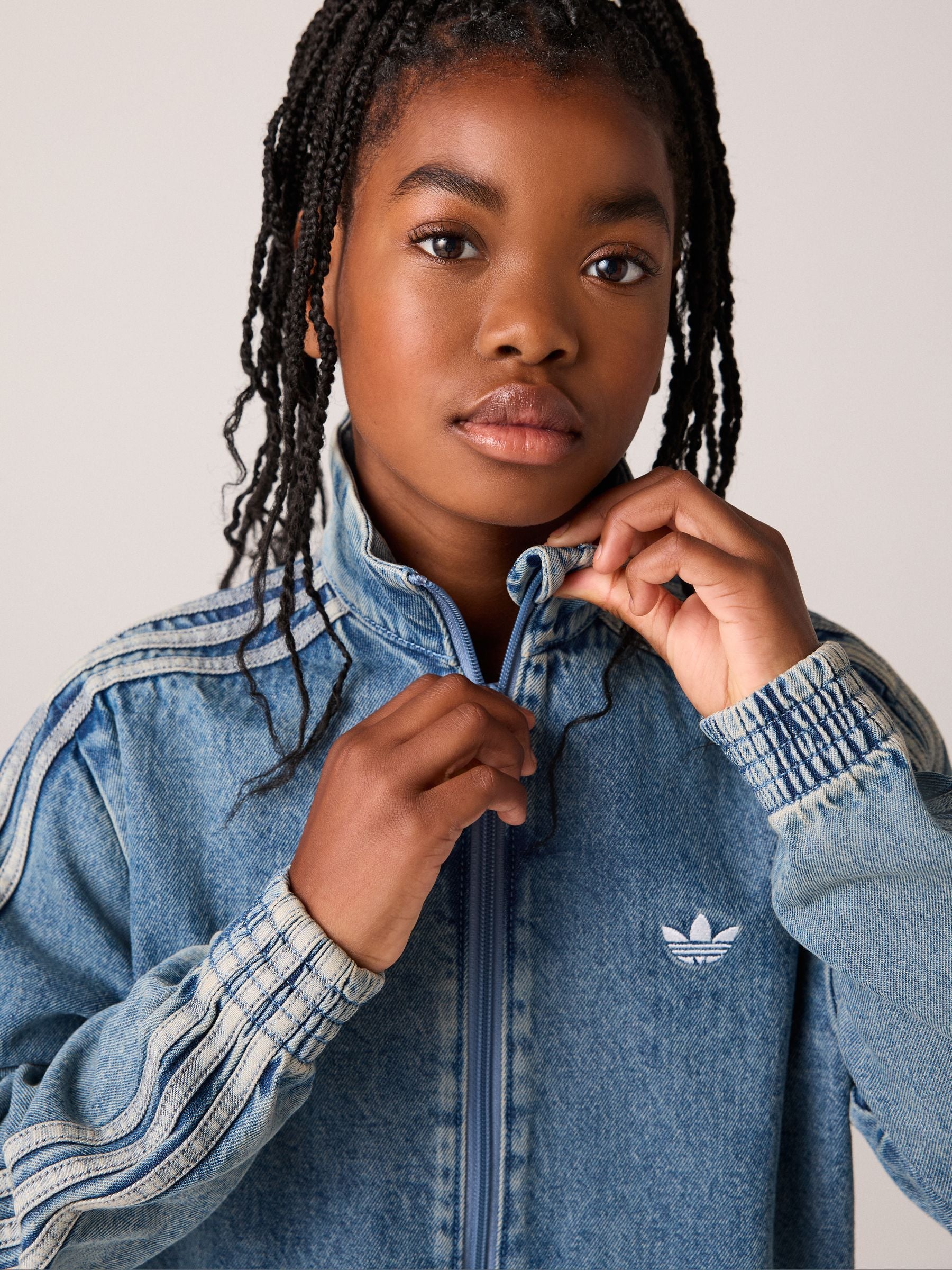 Dsiney Kidz - adidas Originals Blue Firebird Denim Jacket image 4