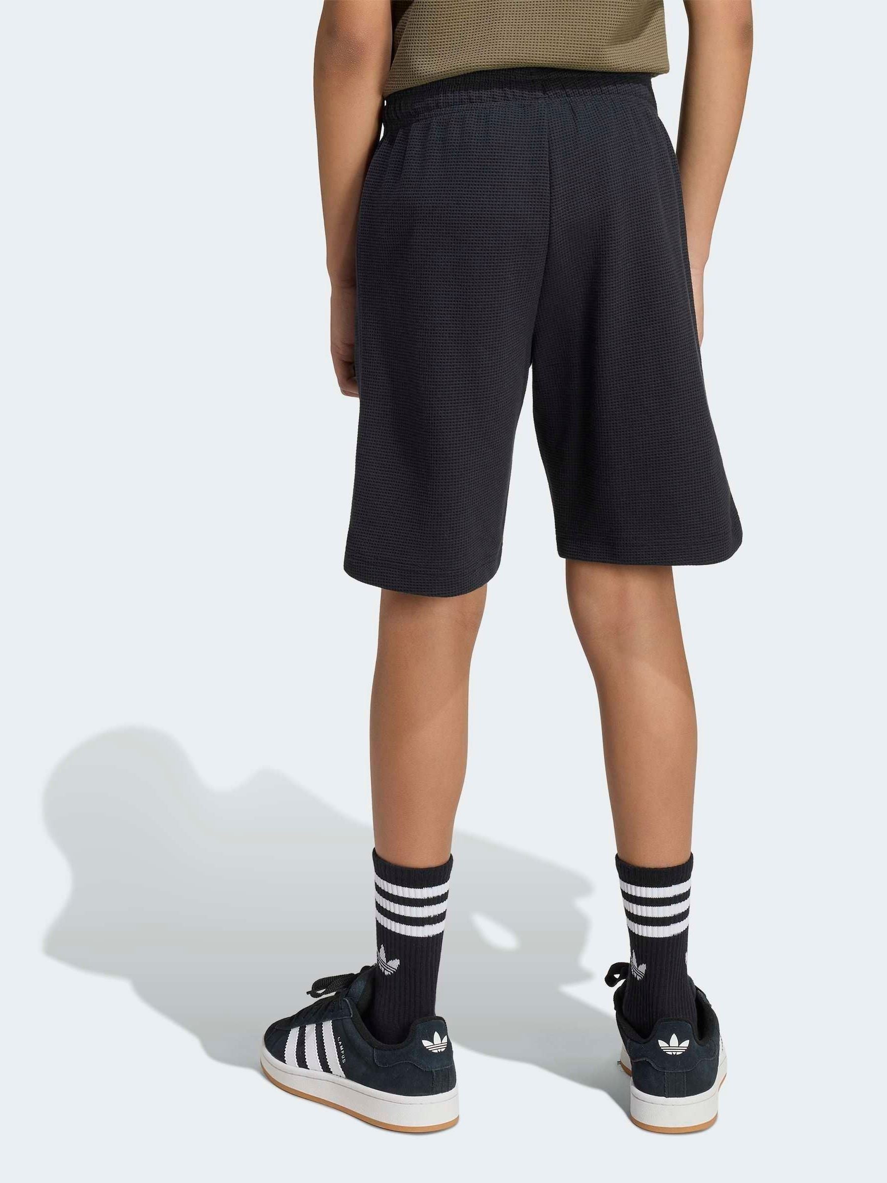 Dsiney Kidz - adidas Originals Black Waffle Shorts image 2