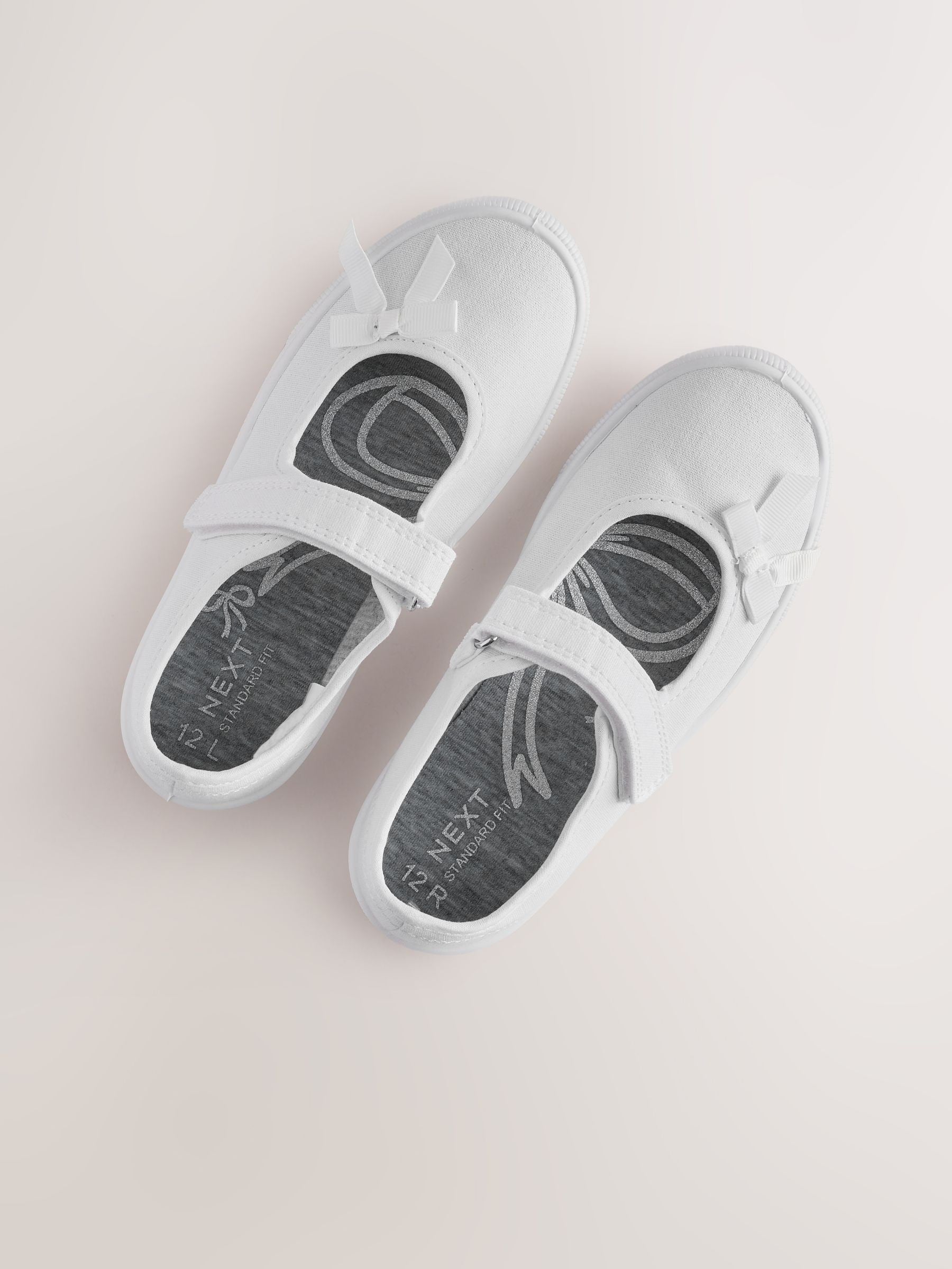 White Standard Fit (F) School Bow Plimsoll Shoes image 3