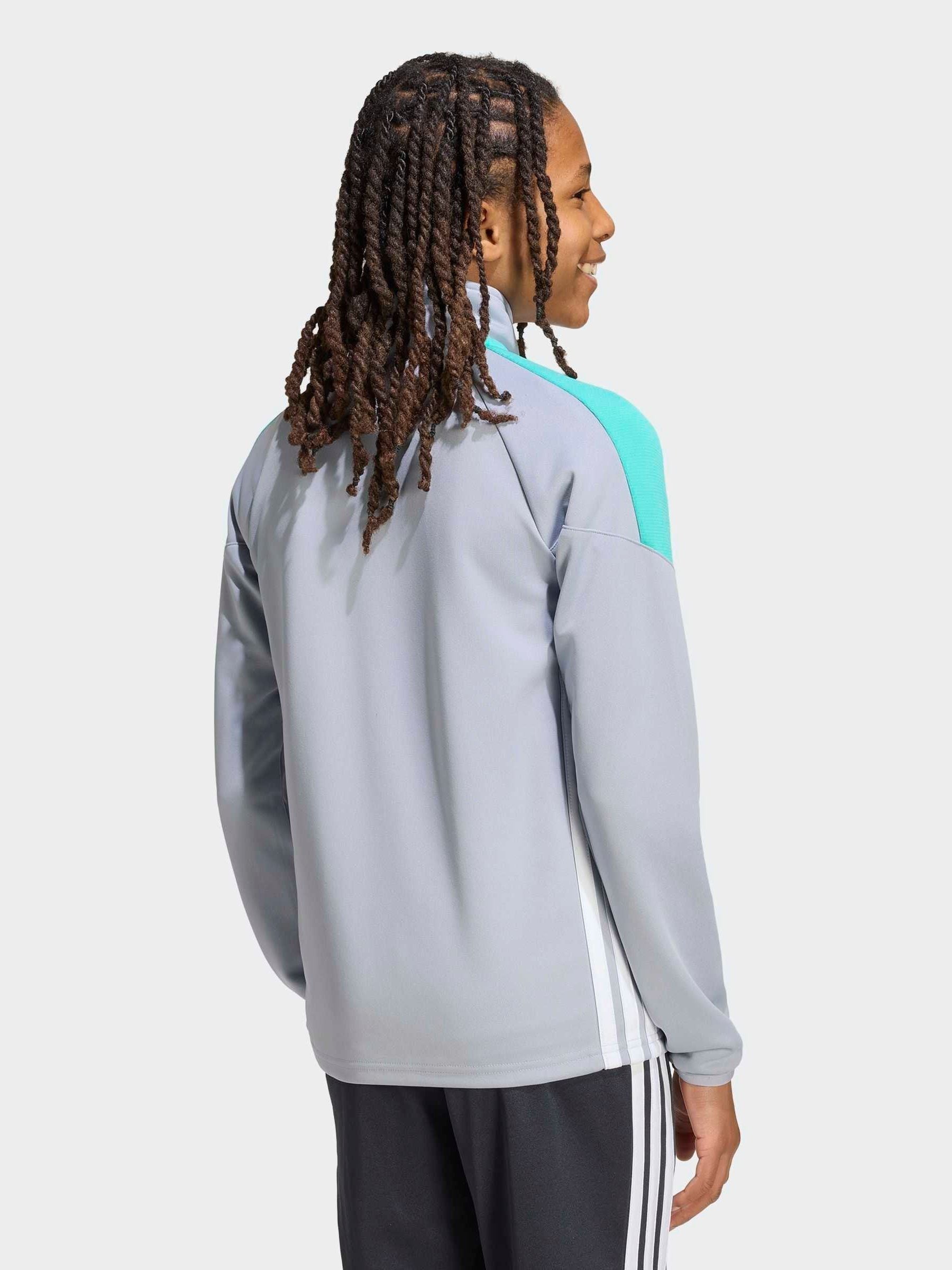 Dsiney Kidz - adidas Grey Tiro Essentials Top image 2