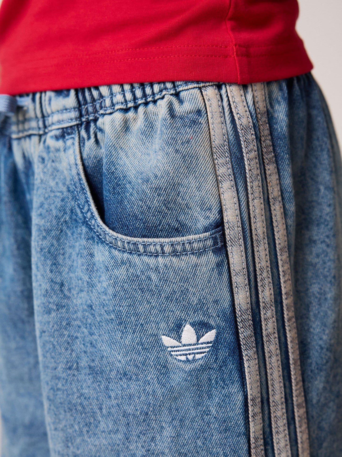 Dsiney Kidz - adidas Originals Blue Wide Leg Denim Jeans image 4
