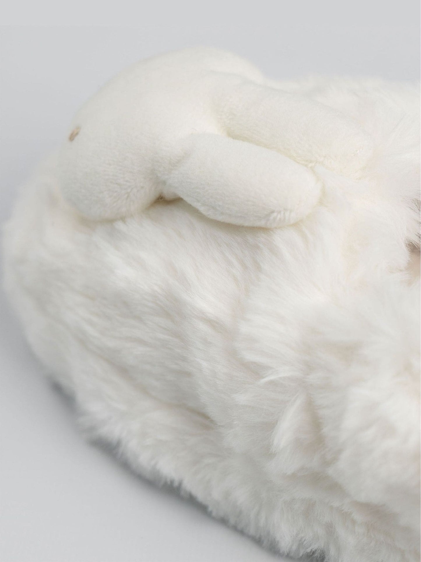 Vanilla Underground White Miffy Character Face Slippers image 4