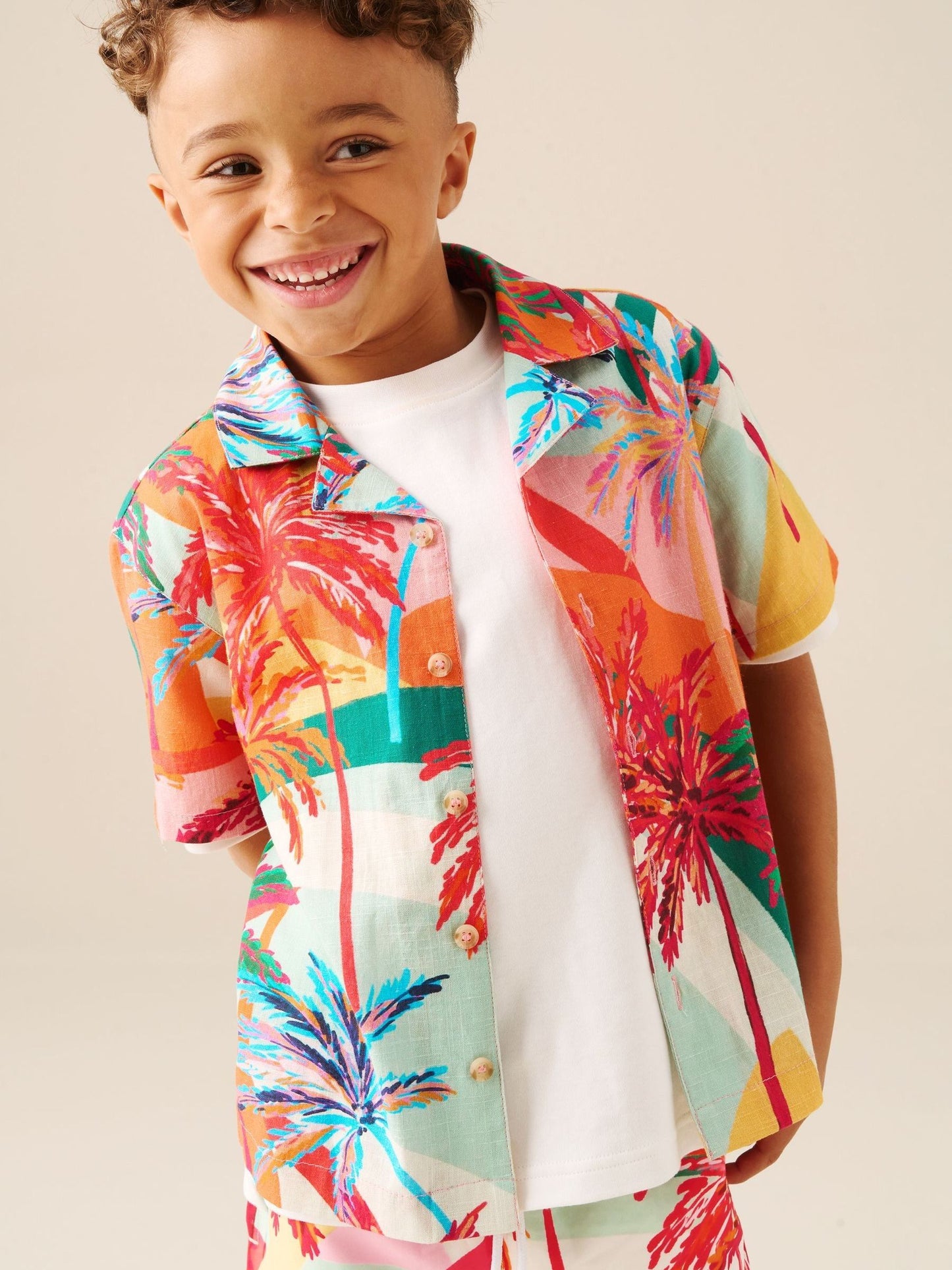 Dsiney Kidz - Angel & Rocket Cream Tyler Bright Palm Short Sleeve Shirt image 1