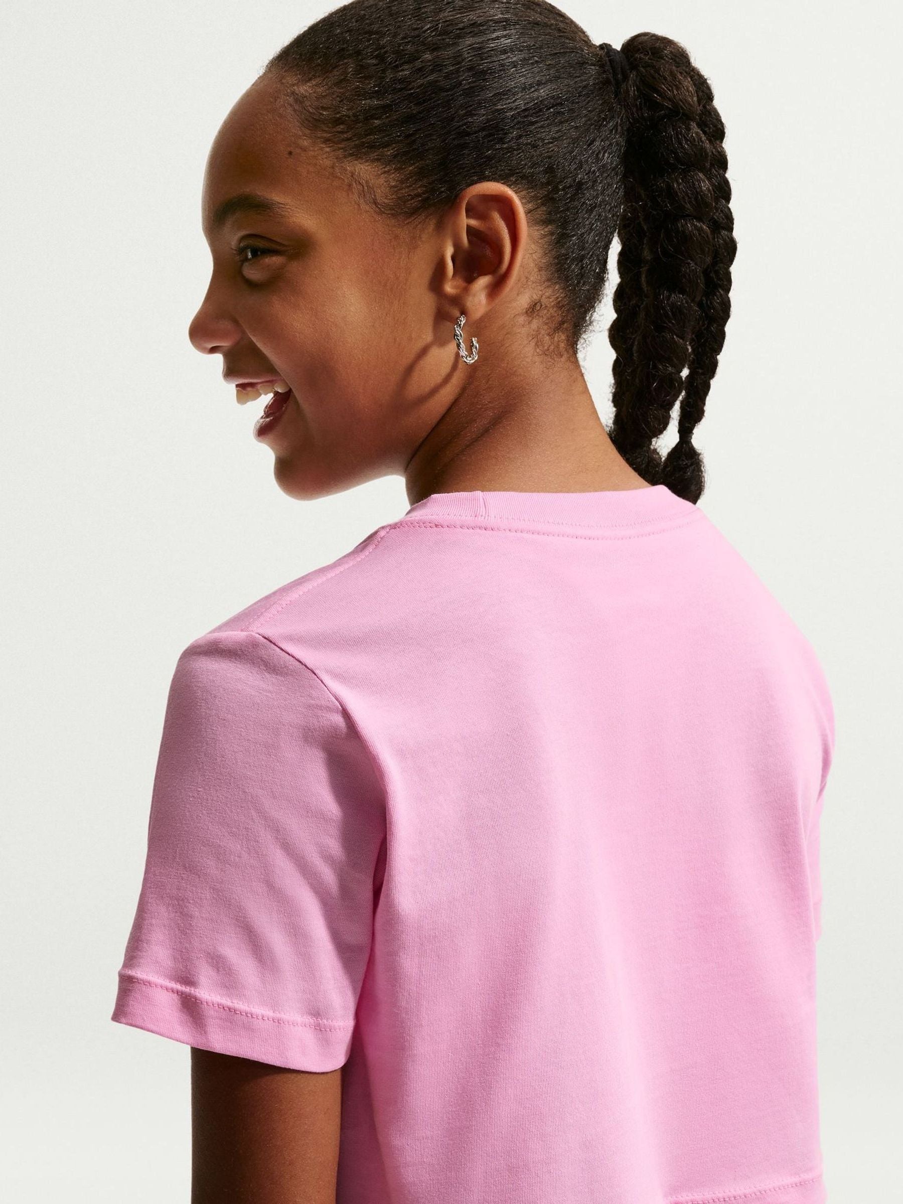 Dsiney Kidz - Nike Pink Rise Cropped T-Shirt image 5