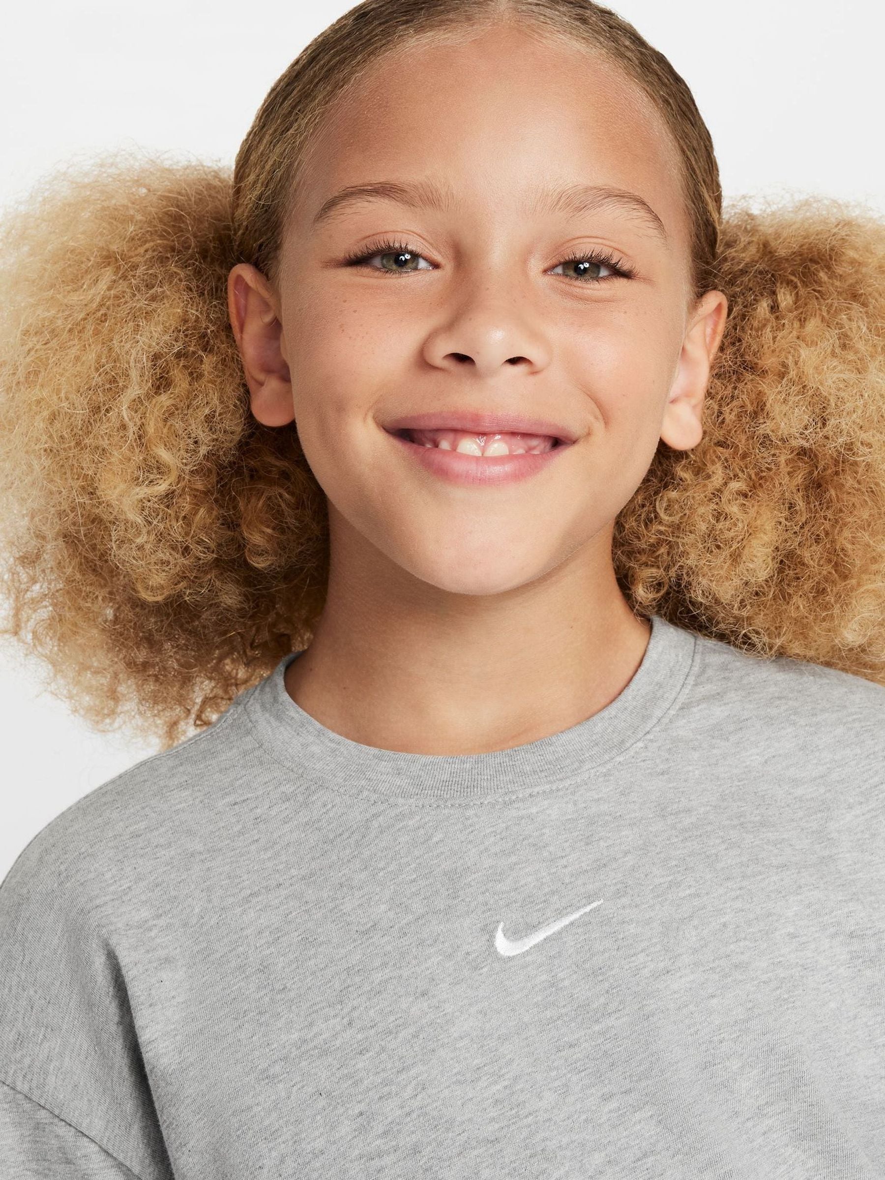 Dsiney Kidz - Nike Grey Heather Sportswear Boxy T-Shirt image 3