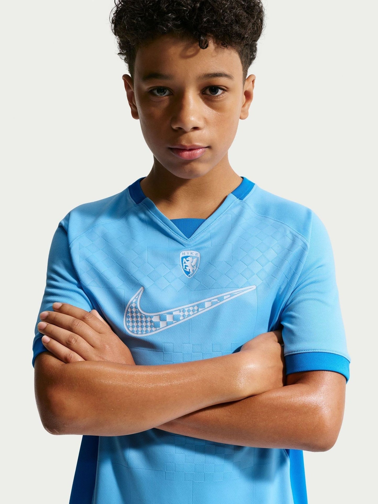 Dsiney Kidz - Nike Football Blue Multi Renew Short Sleeve T-Shirt image 1