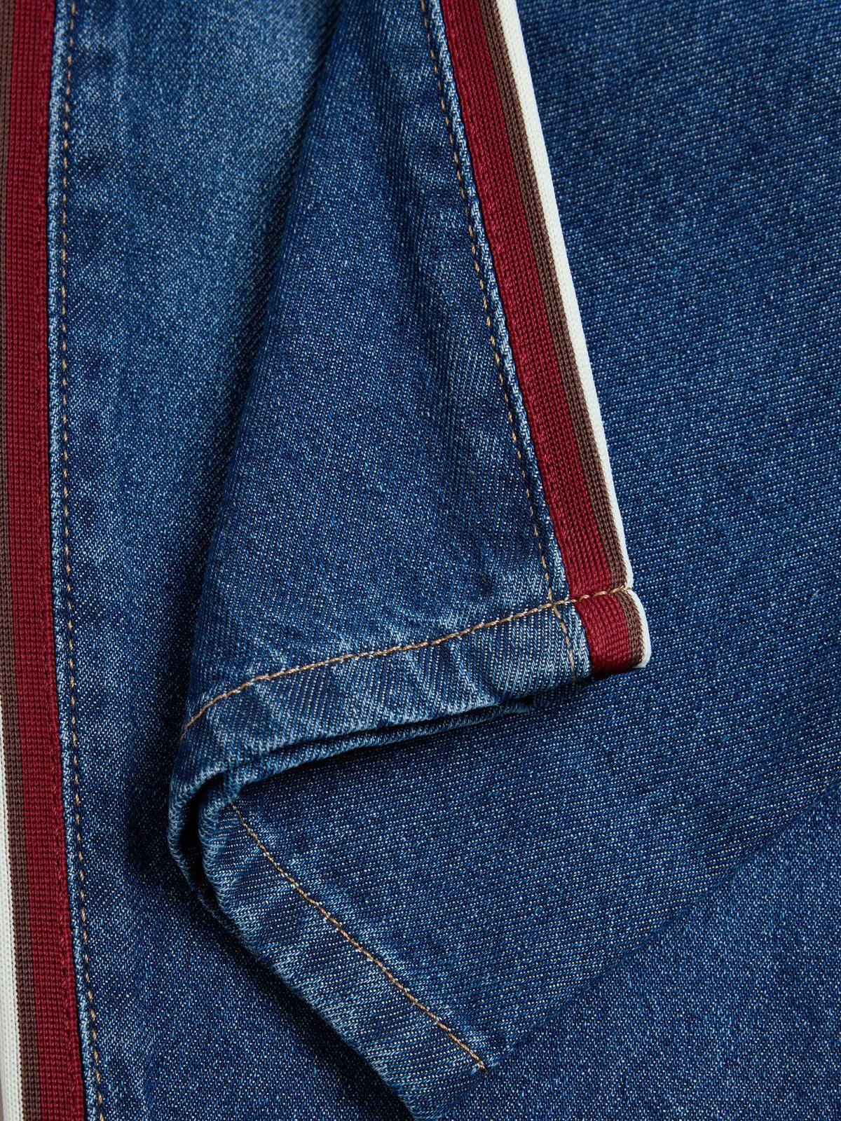 Dsiney Kidz - Mid Blue & Red Side Tape Wide Fit Jeans (3mths-7yrs) image 5