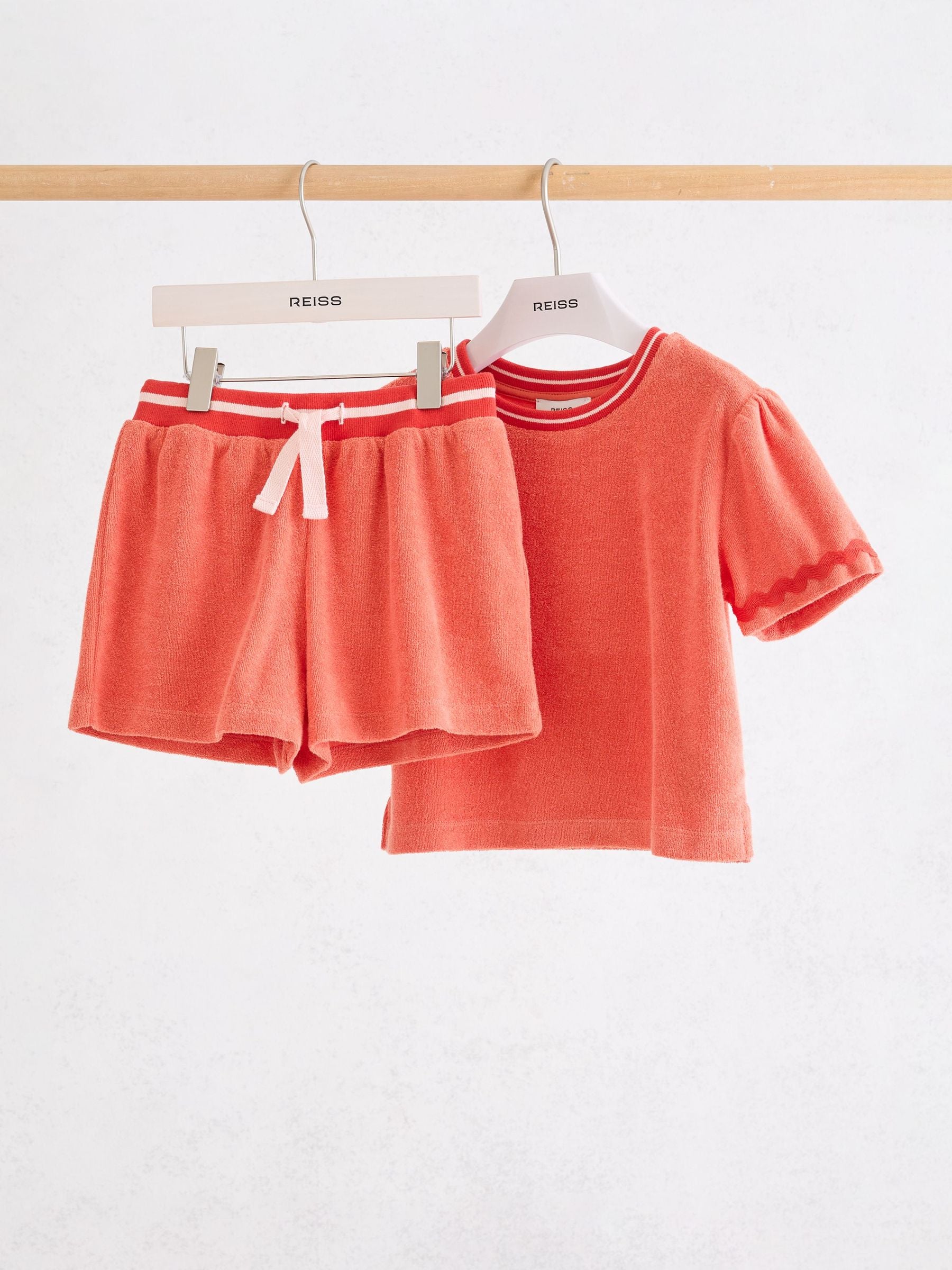Reiss Orange Misha 9-13 yrs Towelling Top and Shorts Set image 2