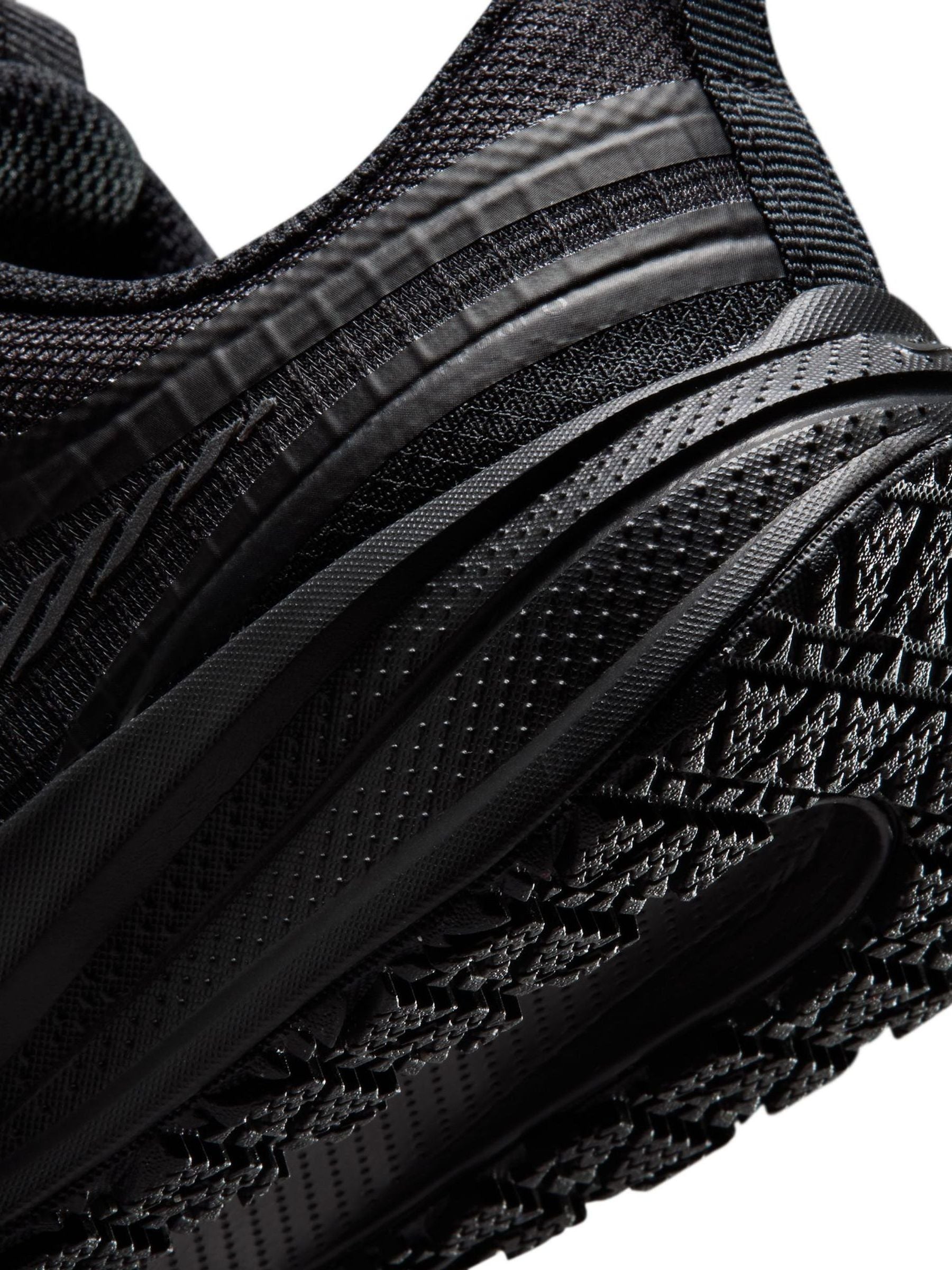 Nike Black Junior Star Runner Utility Trainers image 6