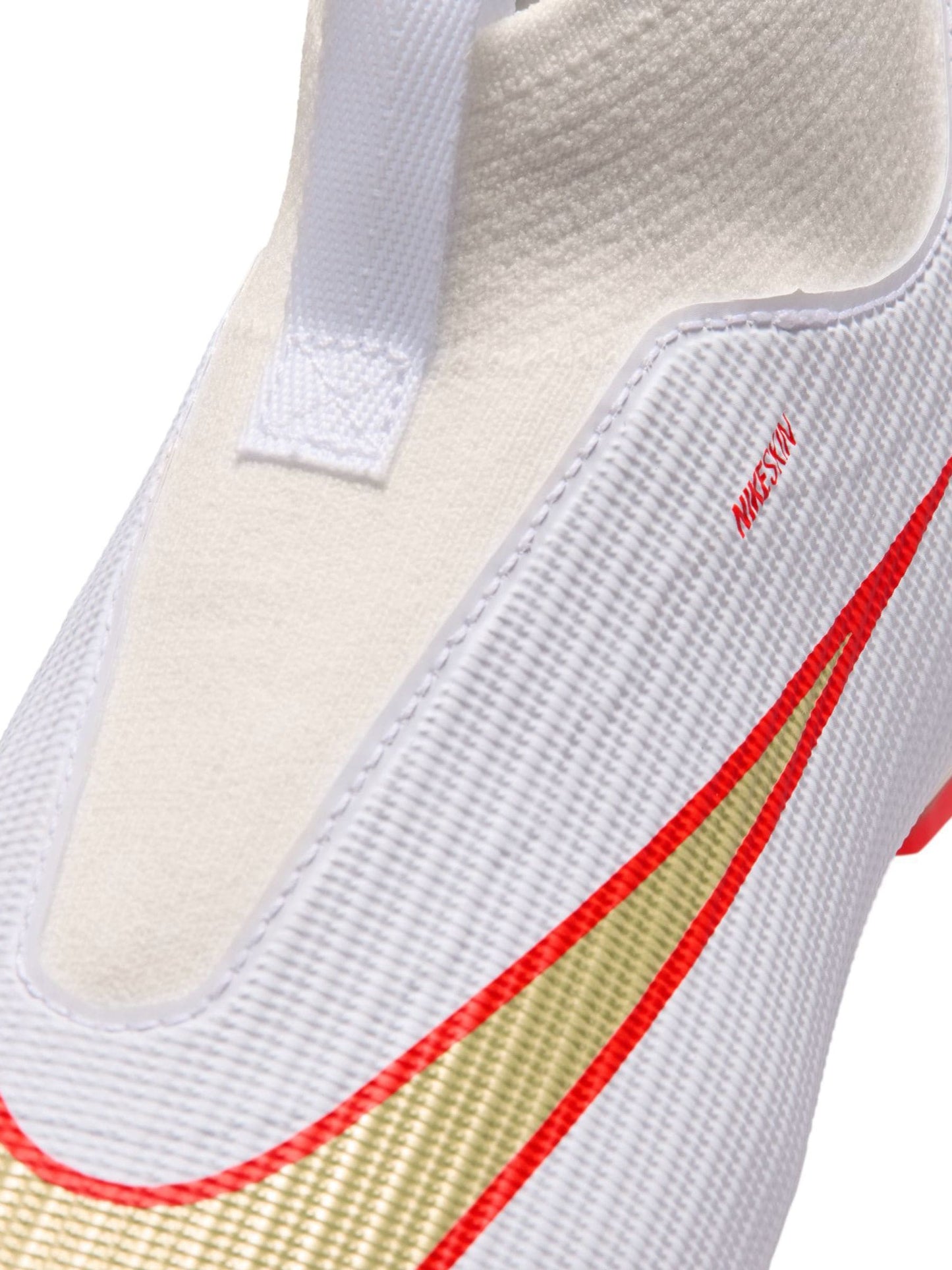 Nike White Jr. Mercurial Superfly 11 Academy Little/Multi-Ground High-Top Football Boots image 7