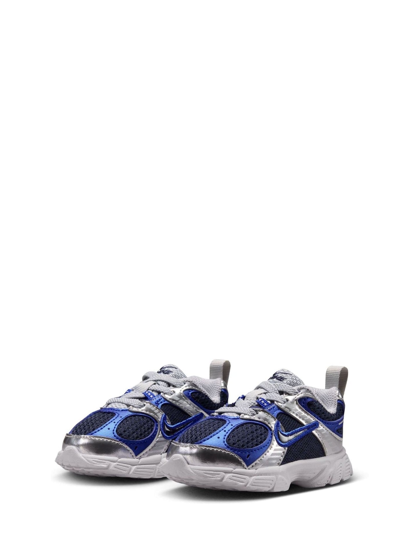 Nike Infant V5 Runner Trainers image 3