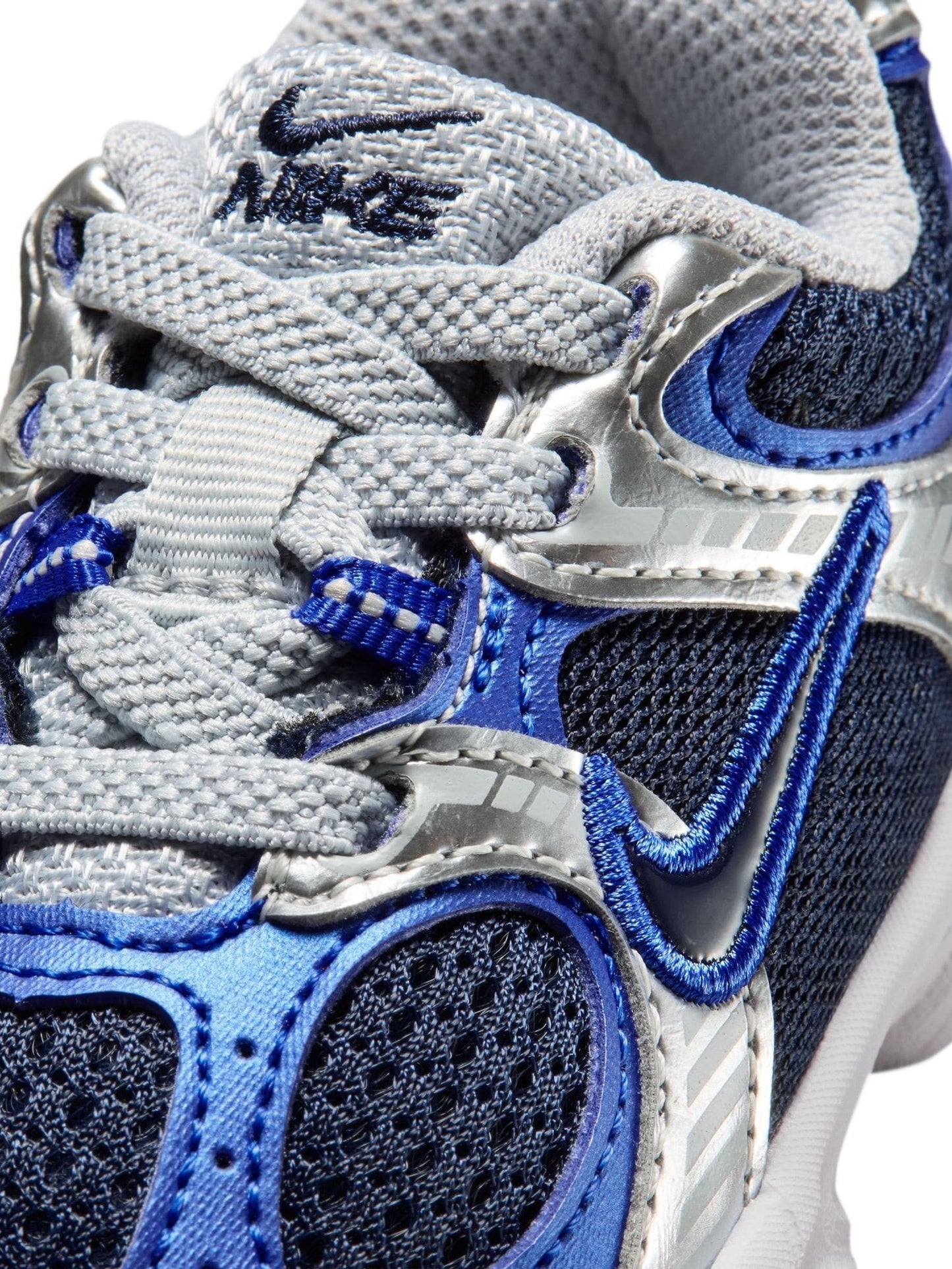 Nike Infant V5 Runner Trainers image 4