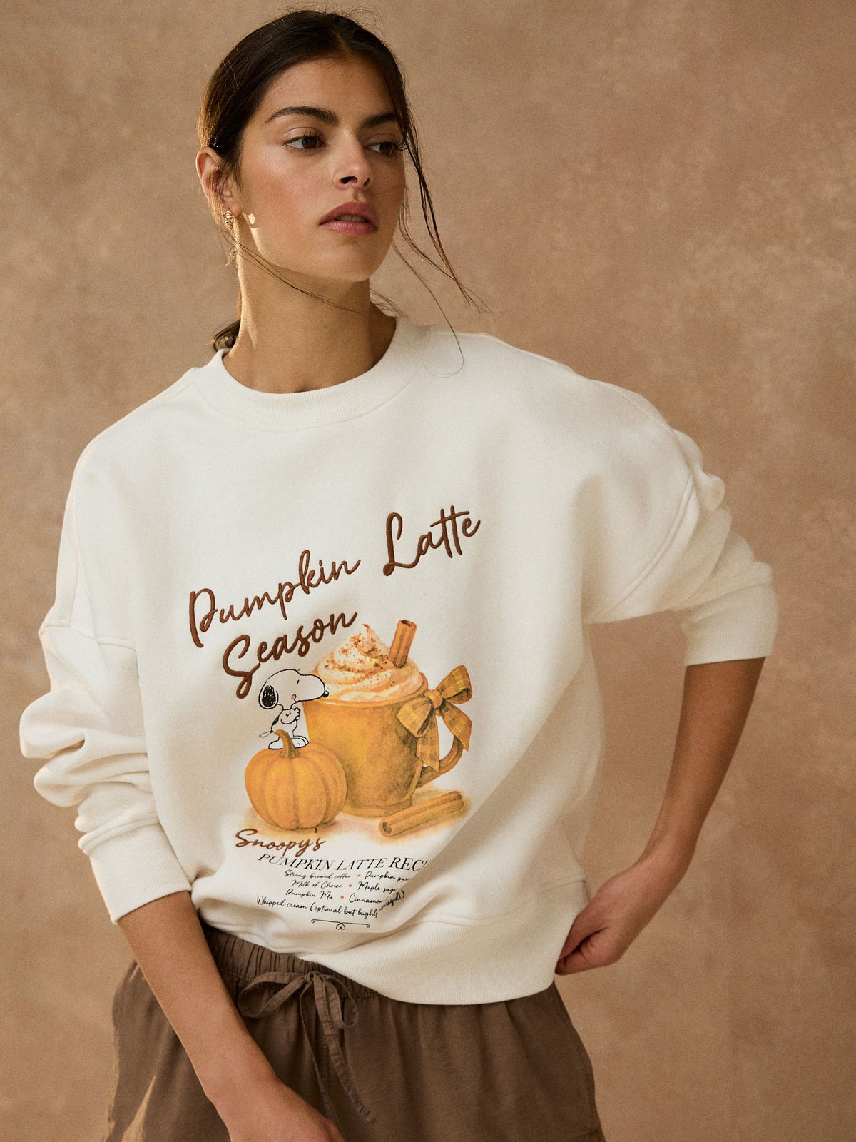 Ecru Pumpkin Latte Snoopy Licence Sweatshirt - image 2
