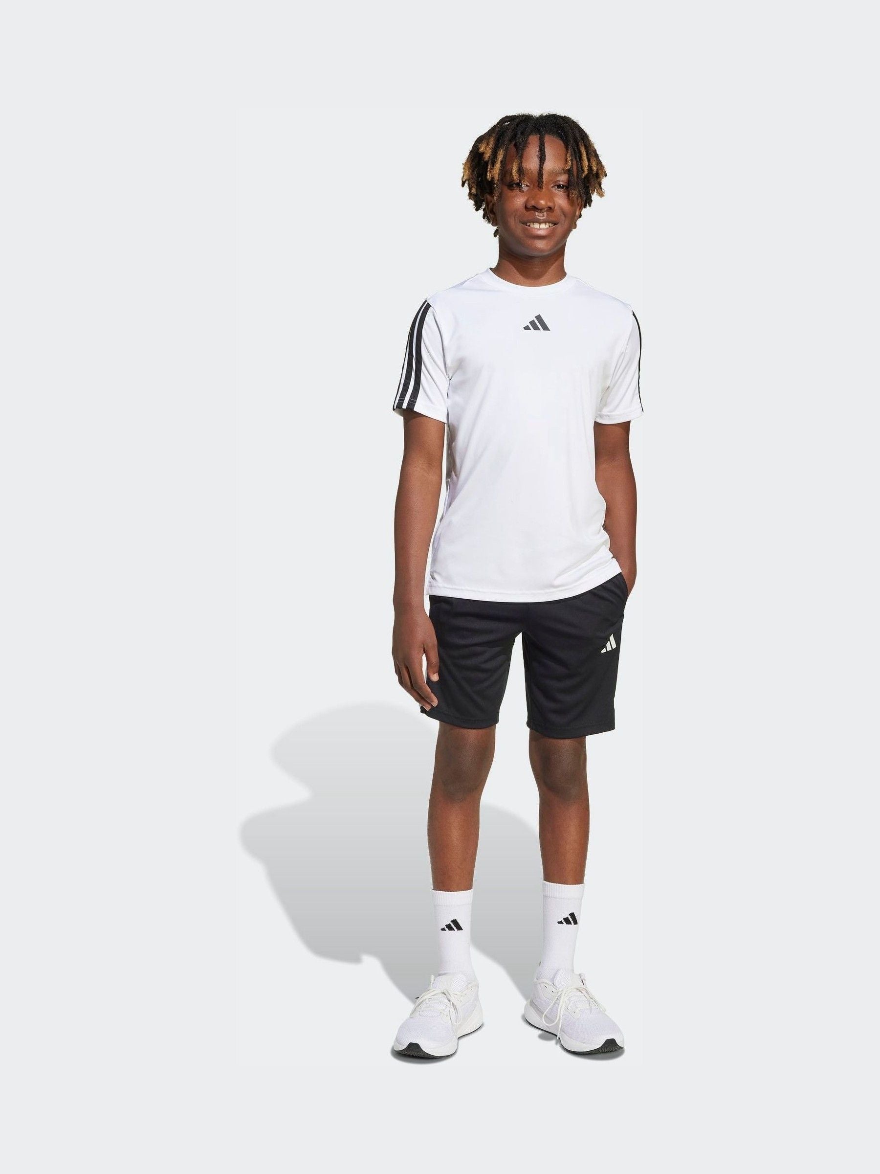 Dsiney Kidz - adidas Black Junior Train Essentials 3 Stripes Shorts image 3
