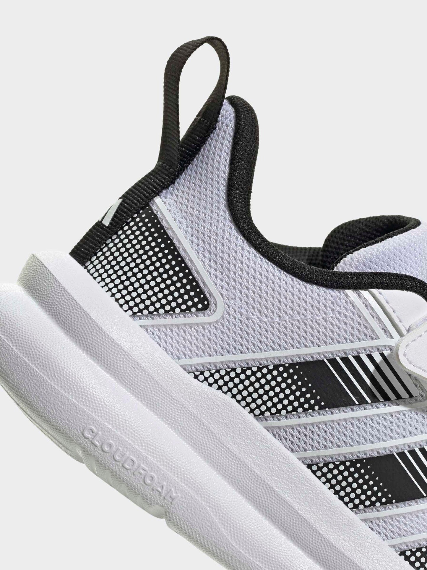 adidas White Tensaur Run 4.0 Trainers image 5
