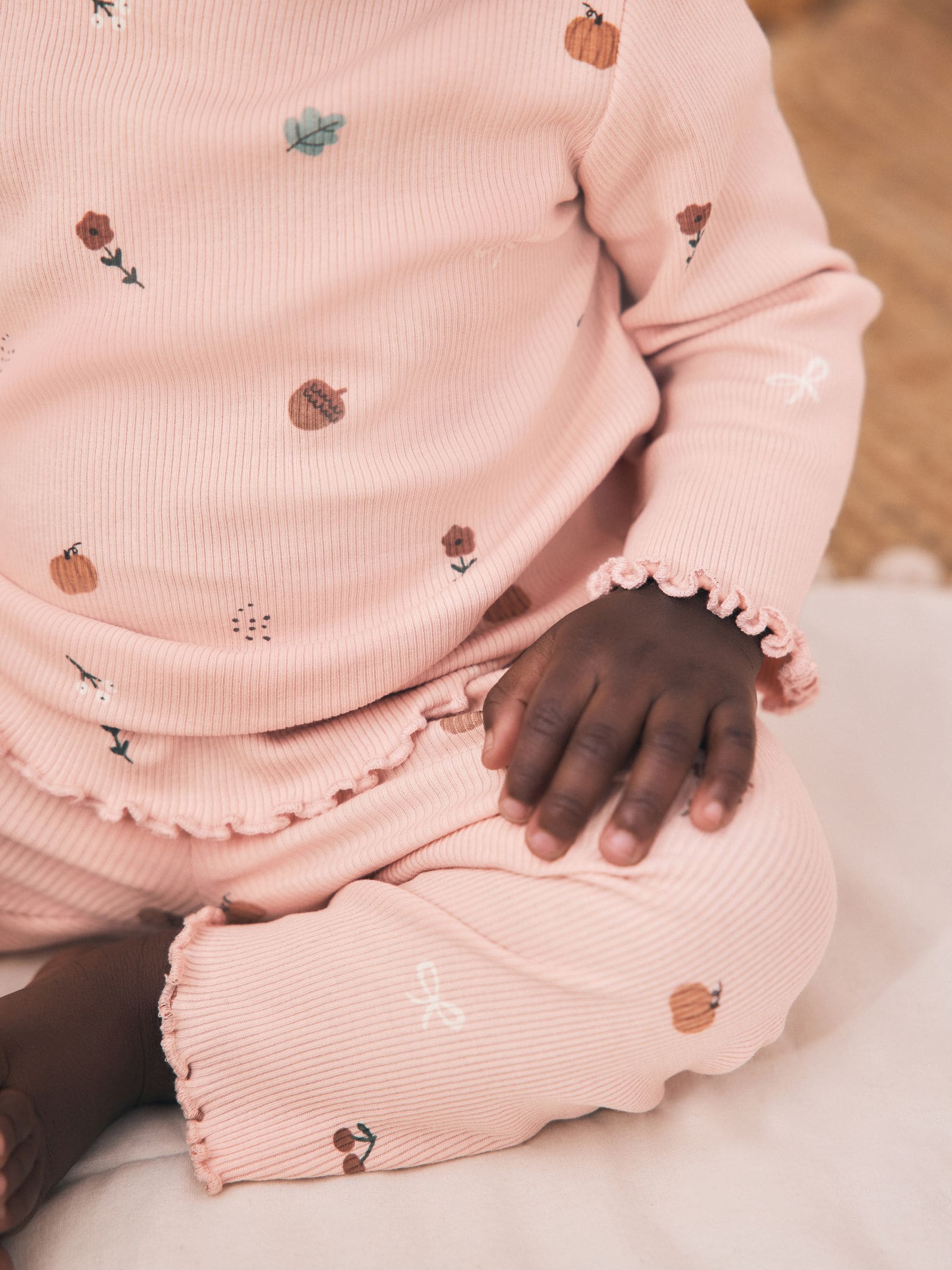 Pink Printed Rib Top and Leggings Baby Set 2 Piece (0mths-2yrs) image 3