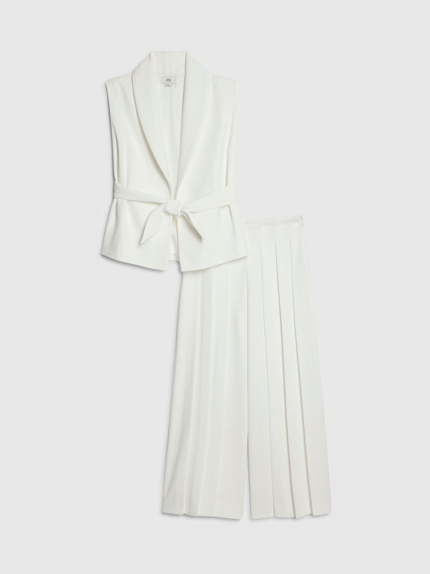 Dsiney Kidz - River Island White Sleeveless Blazer & Pleated Trousers Set image 1