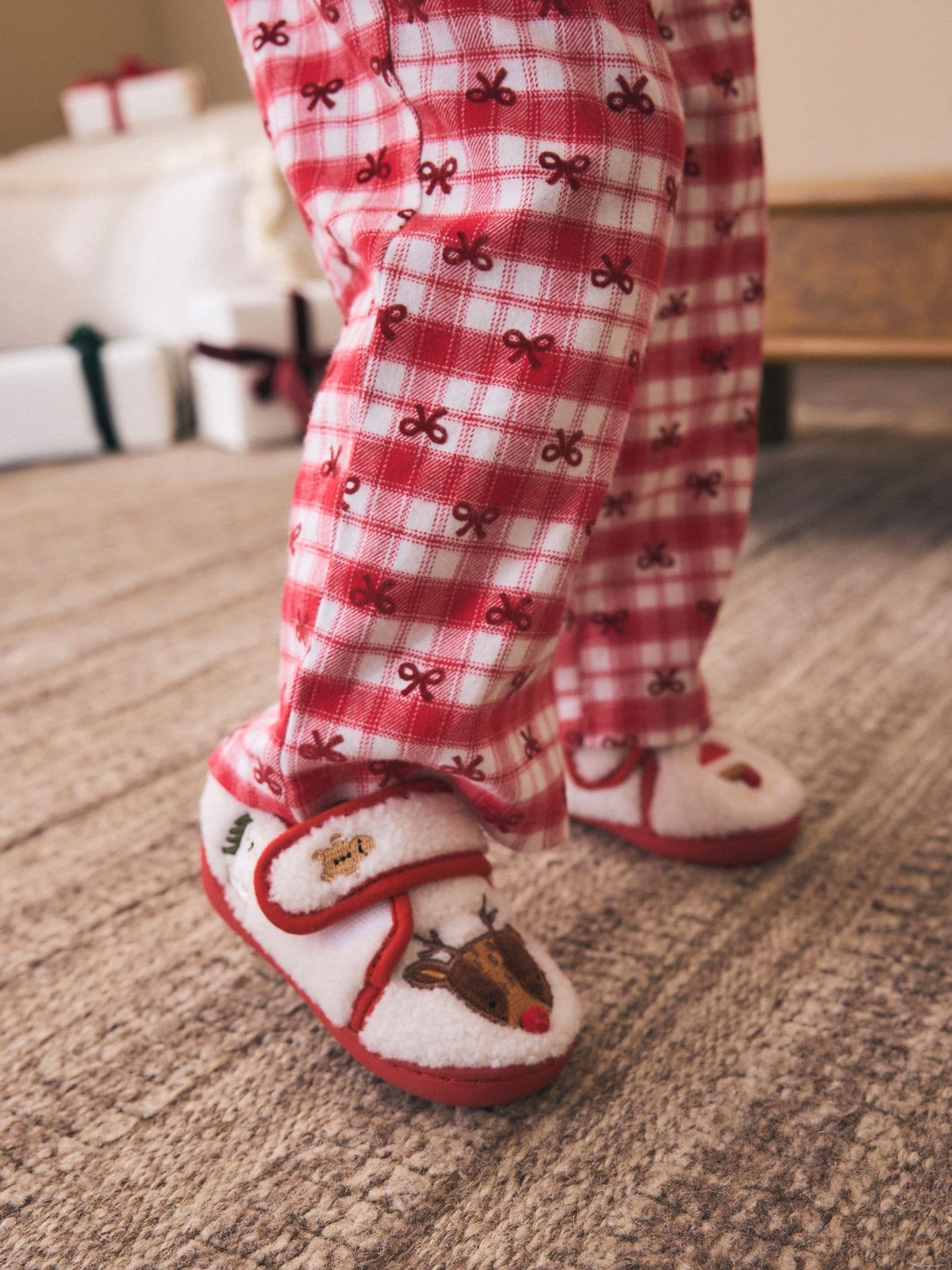 Cream Christmas Touch Fastening Cupsole Slippers - image 2