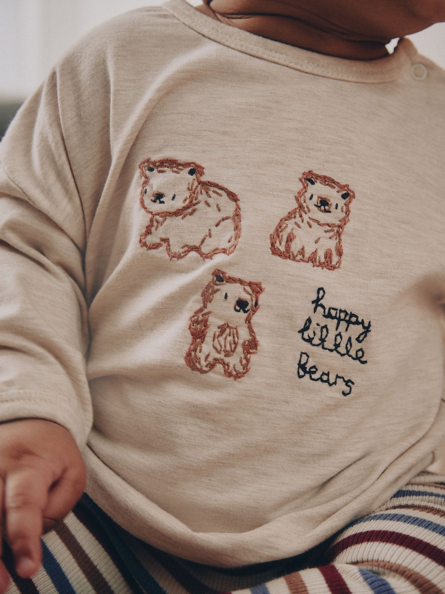 Dsiney Kidz - Neutral Bear Top and Leggings Baby Set (0mths-2yrs) image 3