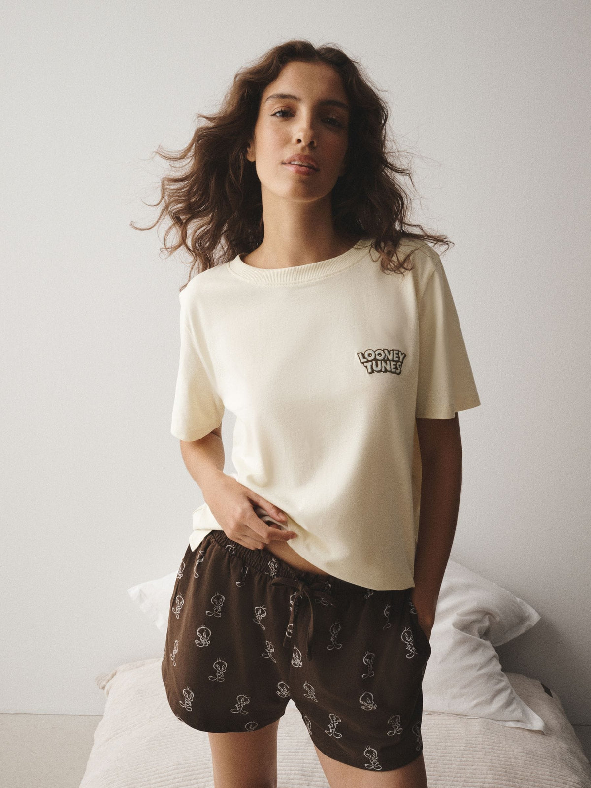 Ecru/Brown Looney Tunes Short Pyjamas Set - image 2