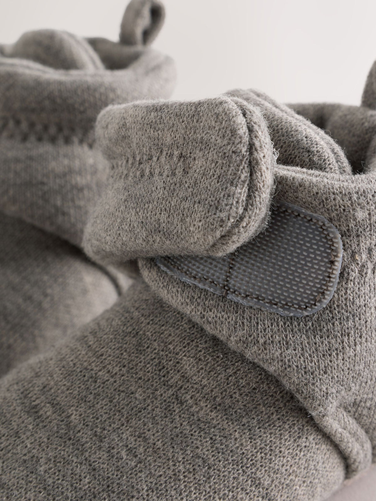 Dsiney Kidz - Grey Slipper Wrap Boots (0-2mths) image 5