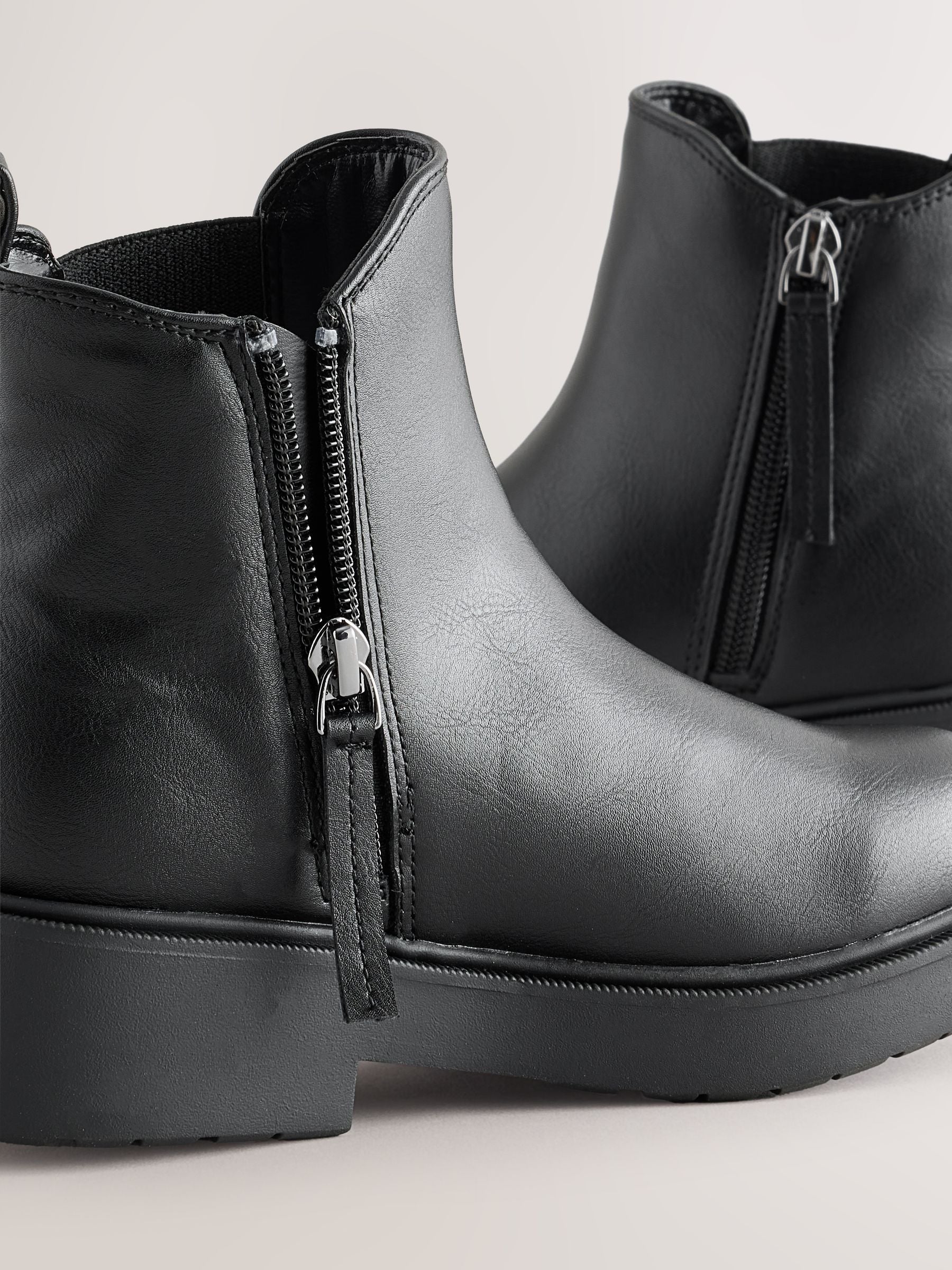 Black Wide Fit (G) Chelsea Ankle Boots image 3
