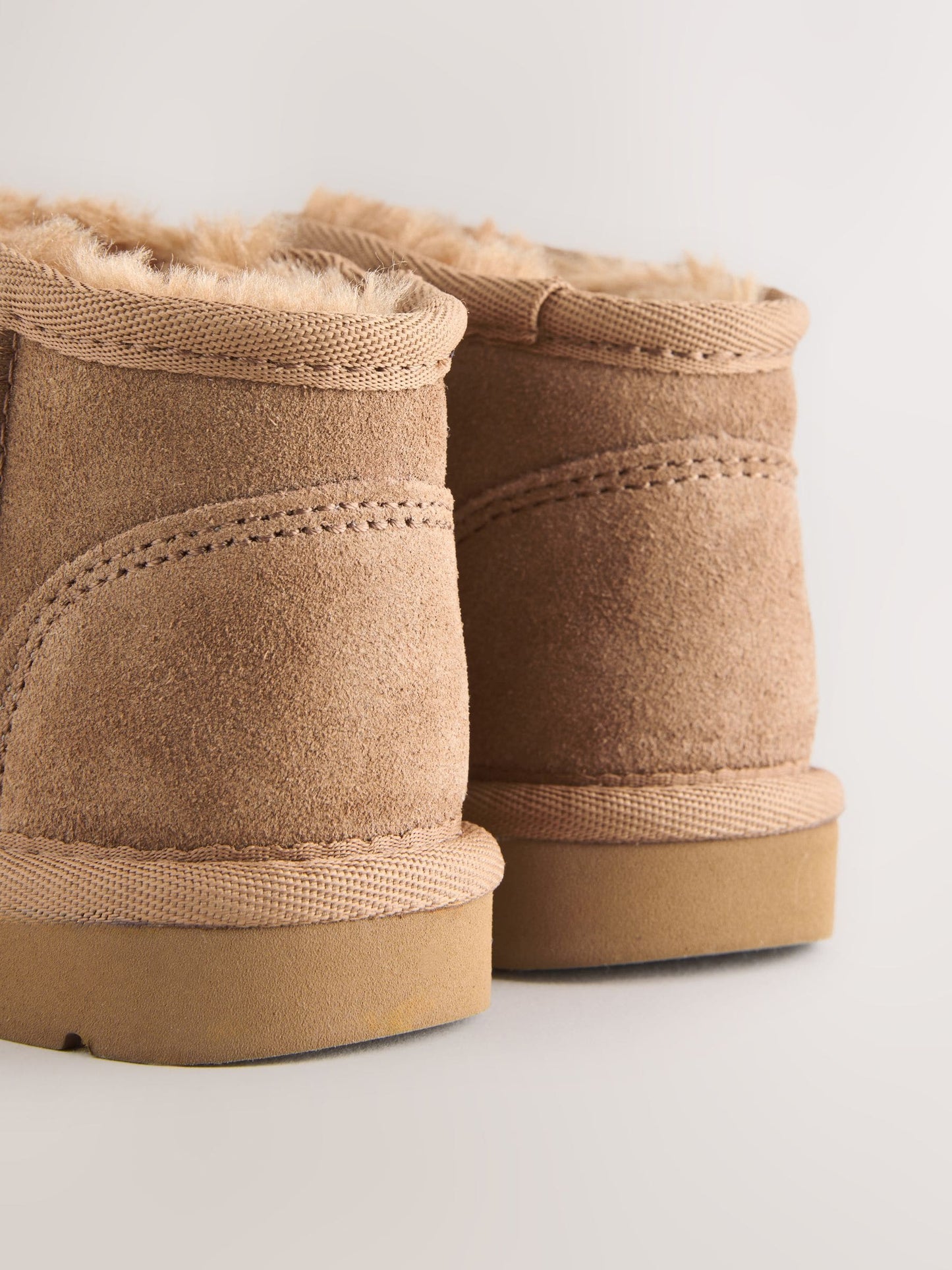 Tan Brown Wide Fit (G) Water Repellent Suede Pull On Boots image 3