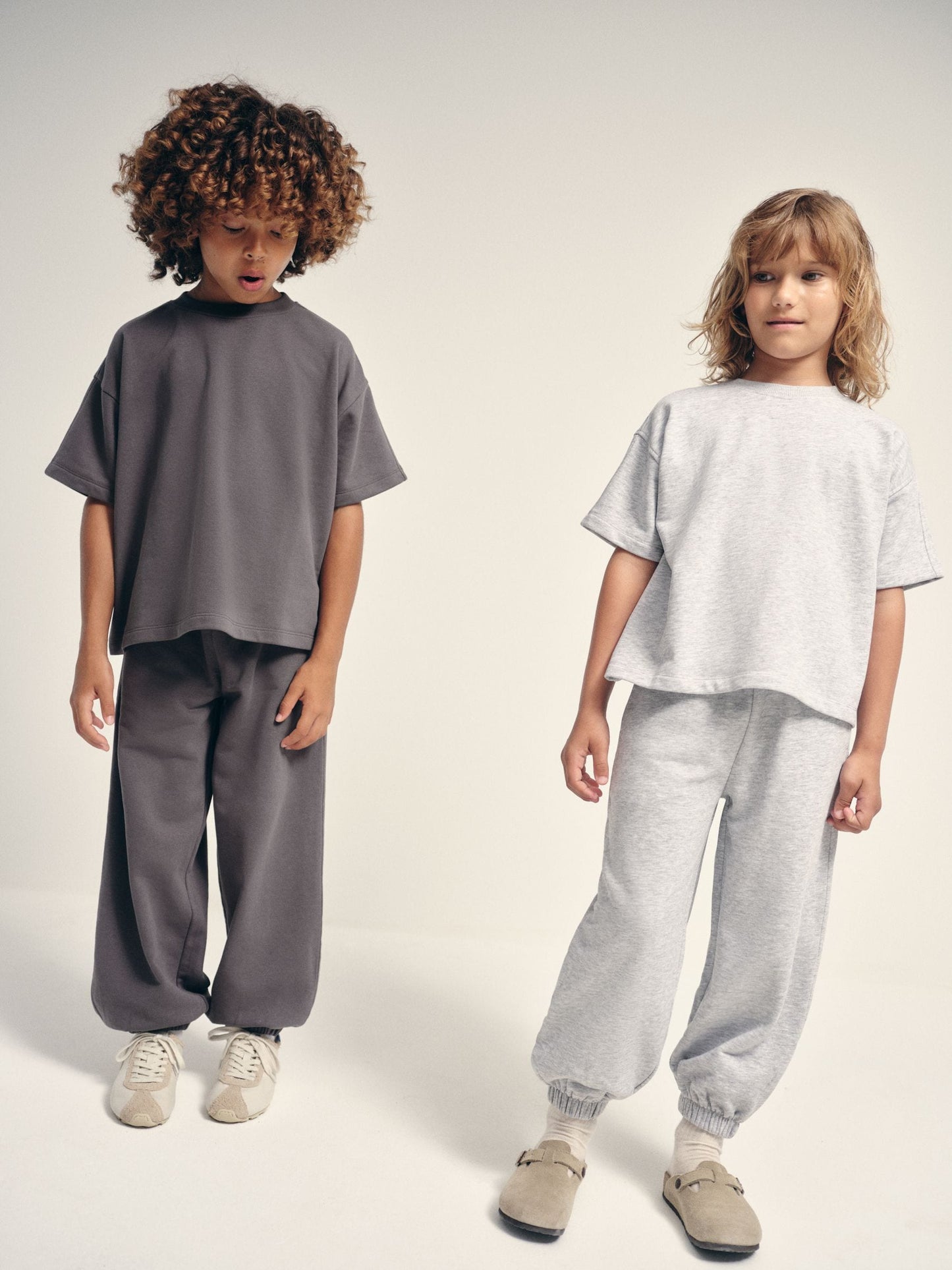 Dsiney Kidz - The Set 2 Pack Oversized Short Sleeve Crew and Relaxed Cuff Joggers Charcoal Grey/Grey Marl image 3